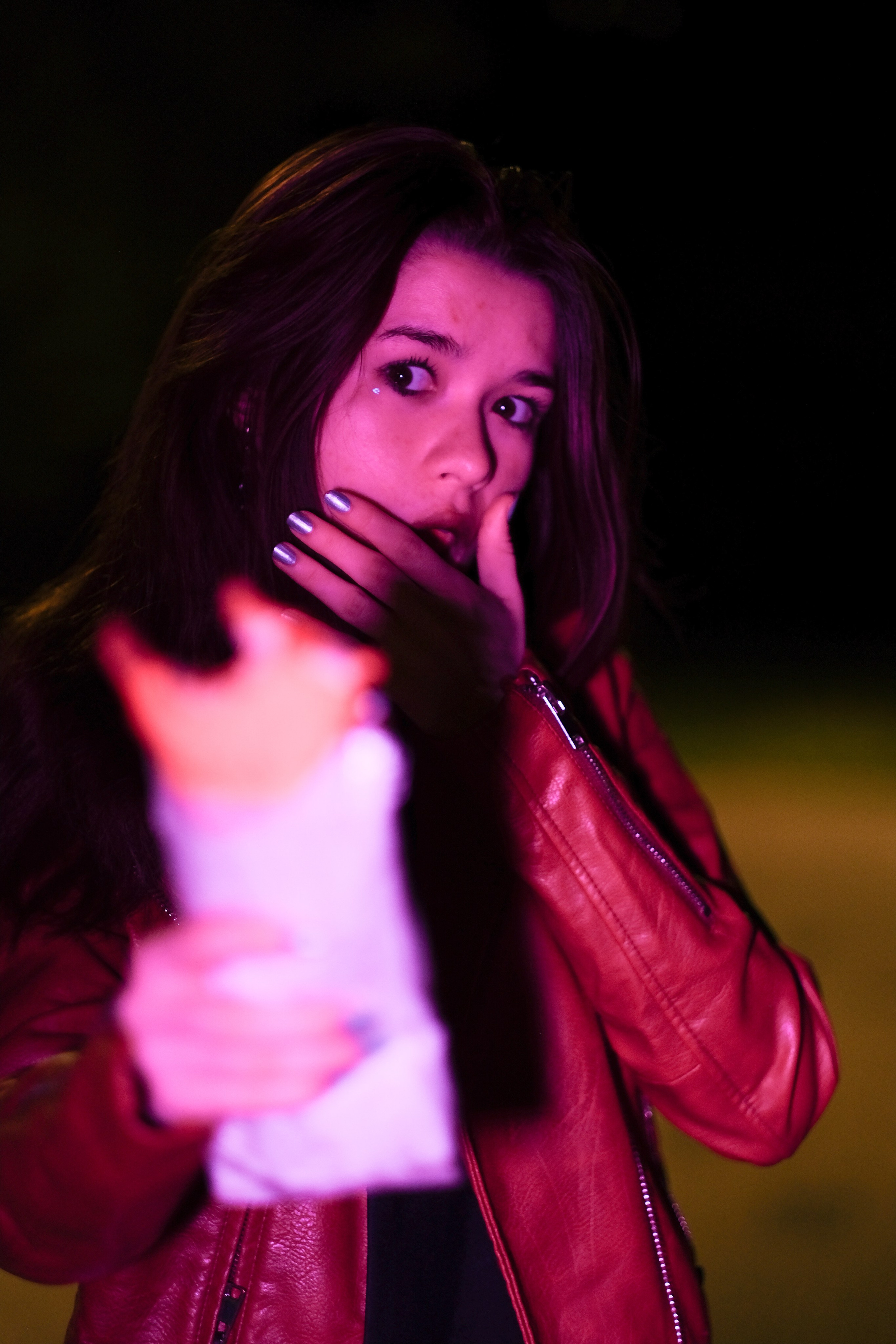 Александра в красном. Креативный фотограф в Москве Арапова Виталия