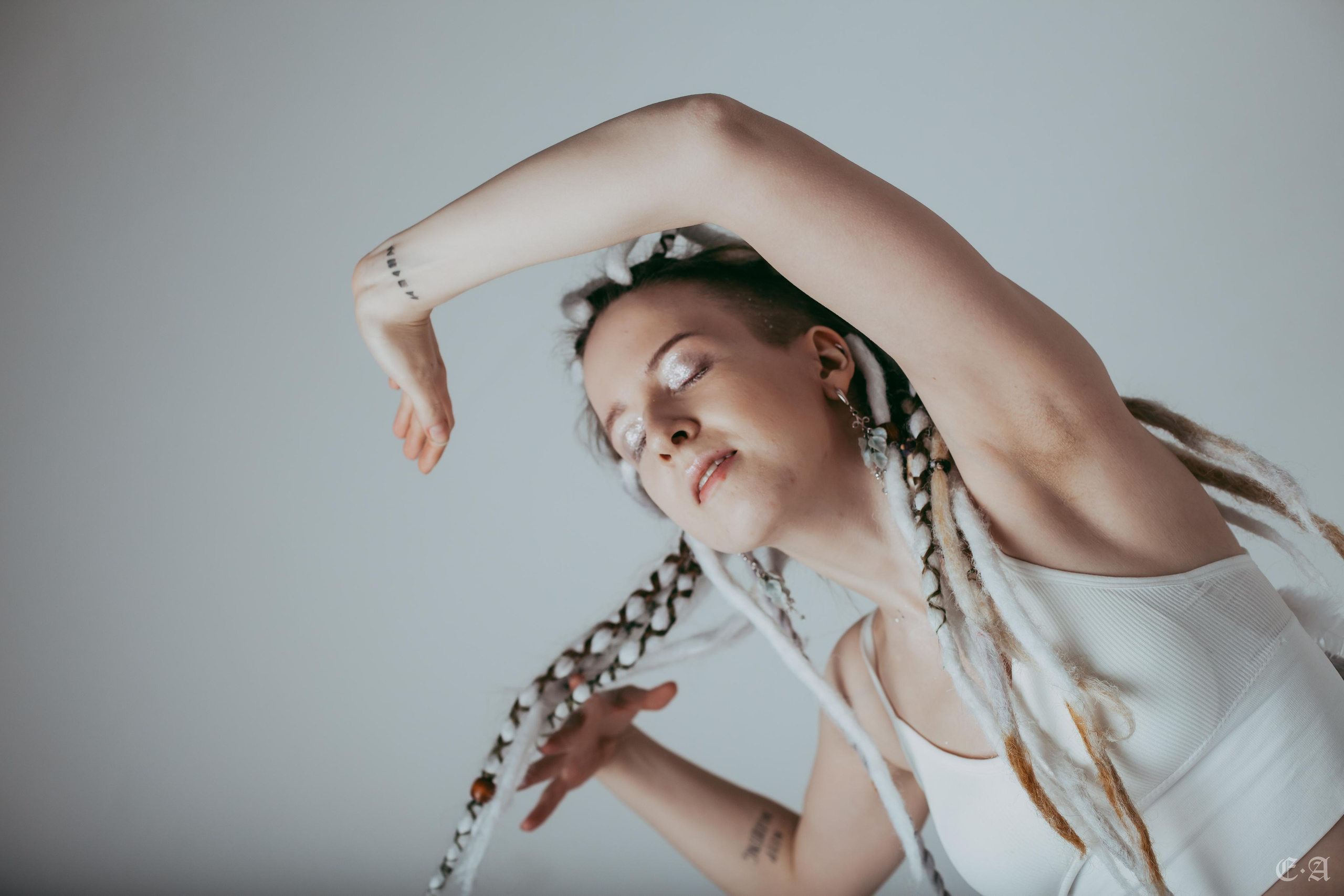 Лазурная, незримая белизна. Фотограф Ellairen