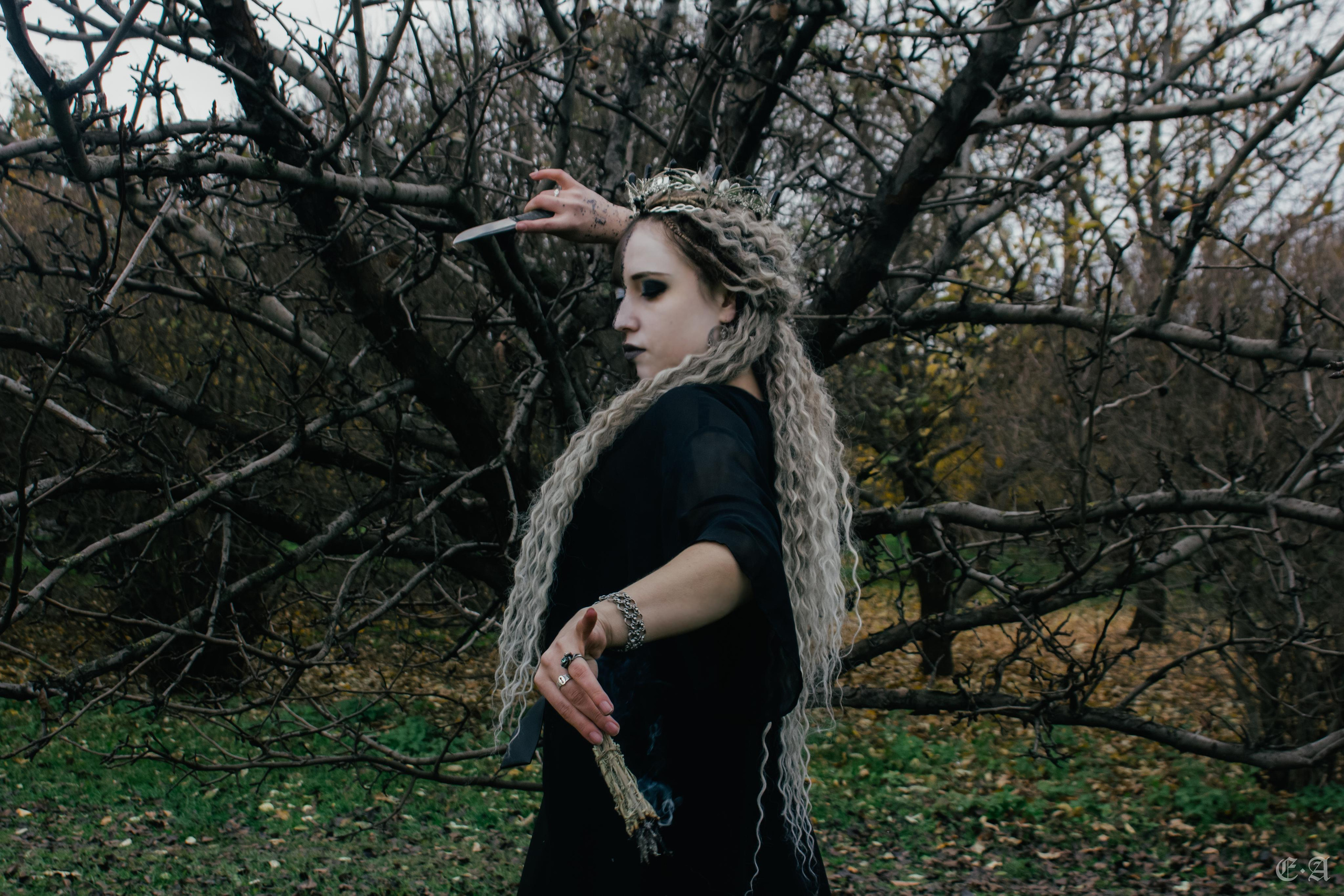 Её величество Хель. Фотограф Ellairen