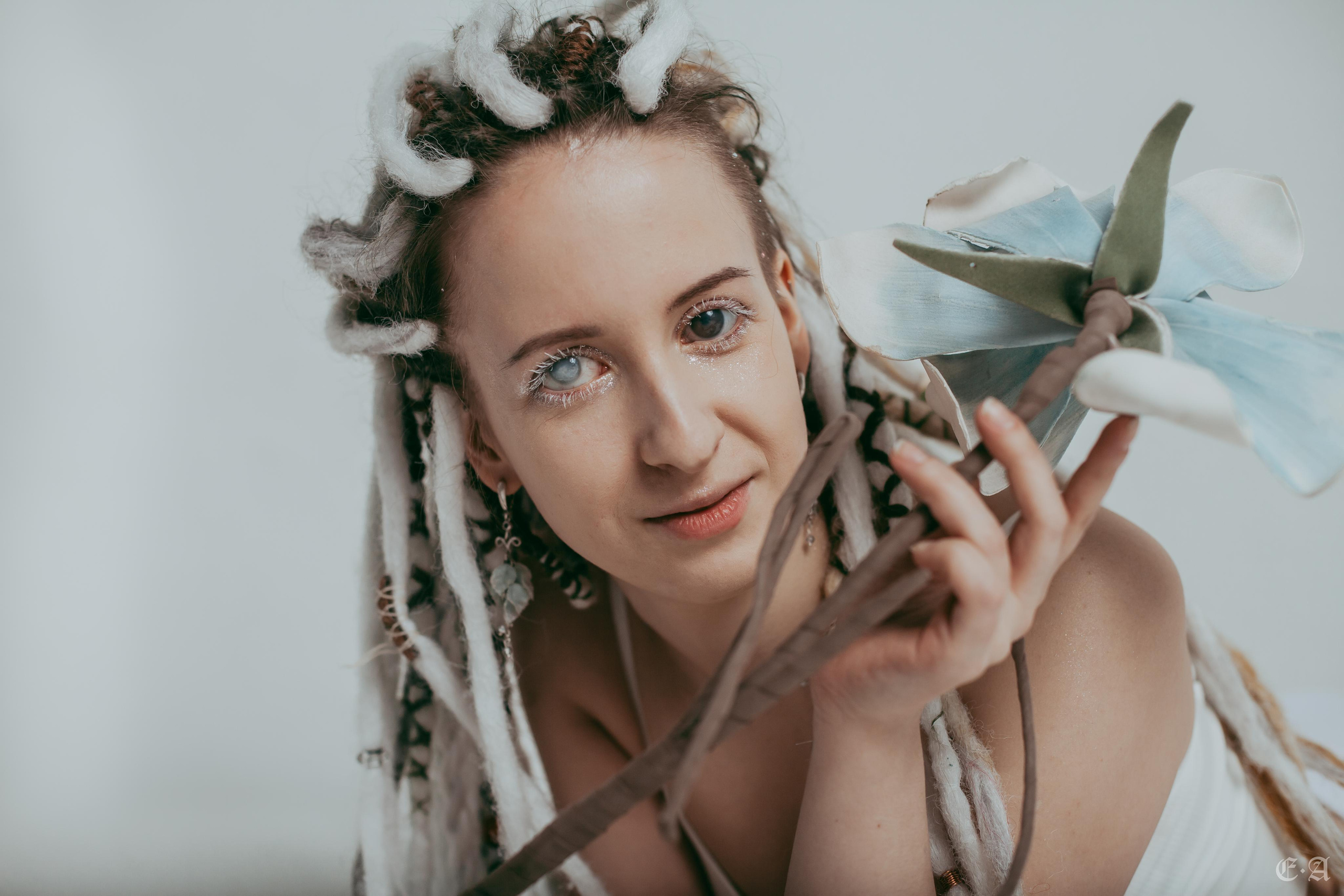 Лазурная, незримая белизна. Фотограф Ellairen