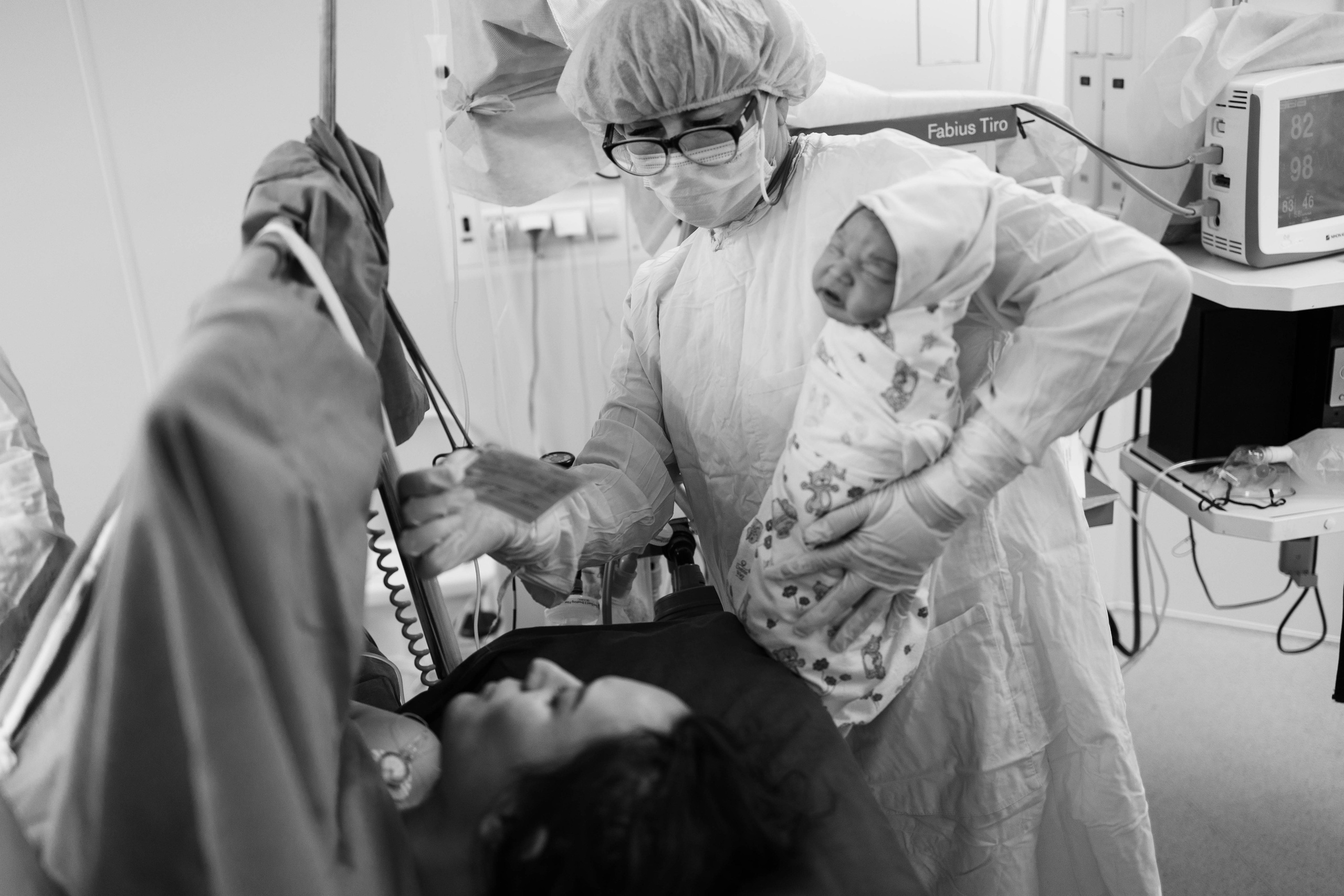 Фото родов. Фотограф на роды и ньюборн в Набережных Челнах