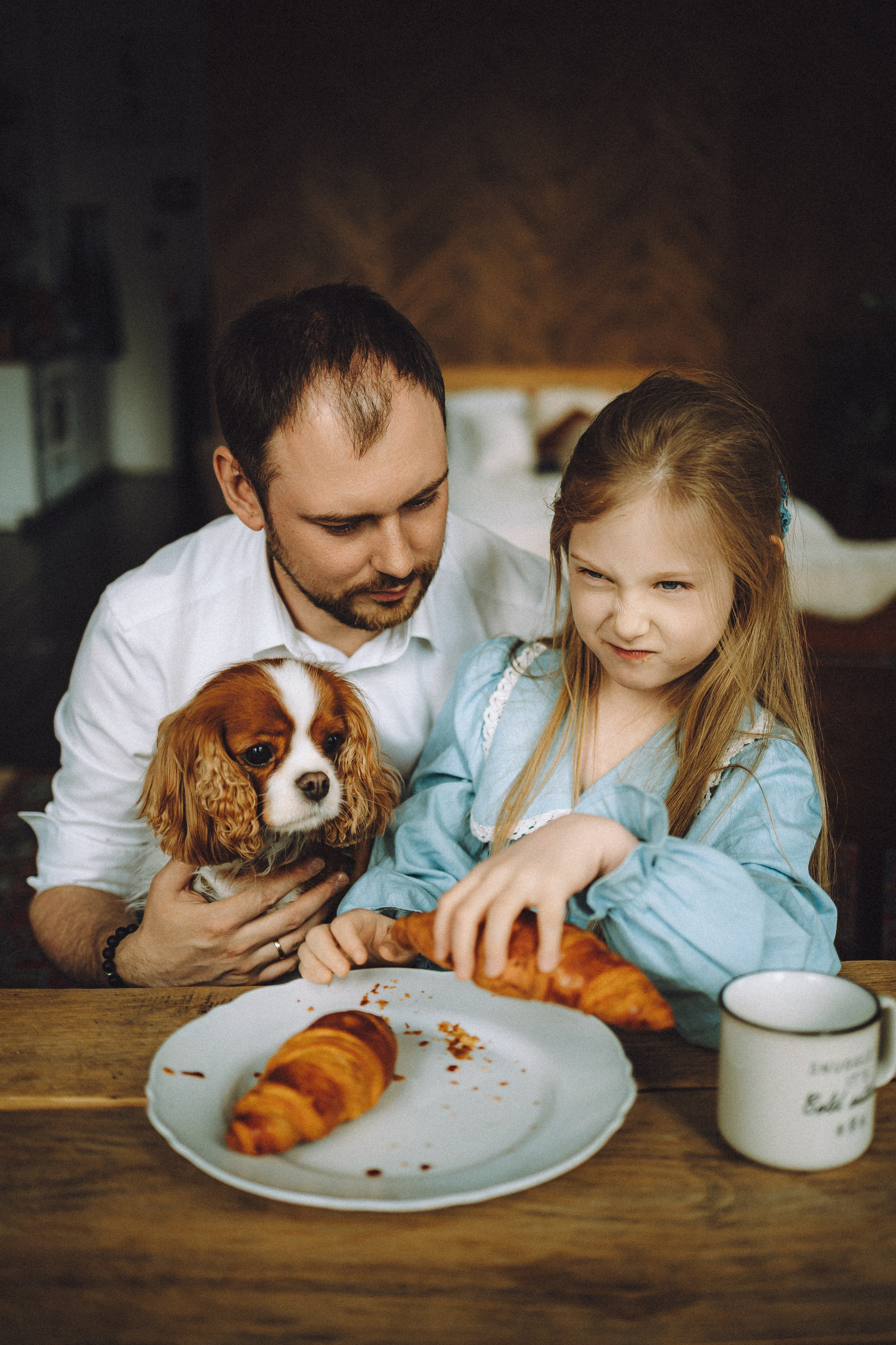Валя, Вася, Аня и Ириска