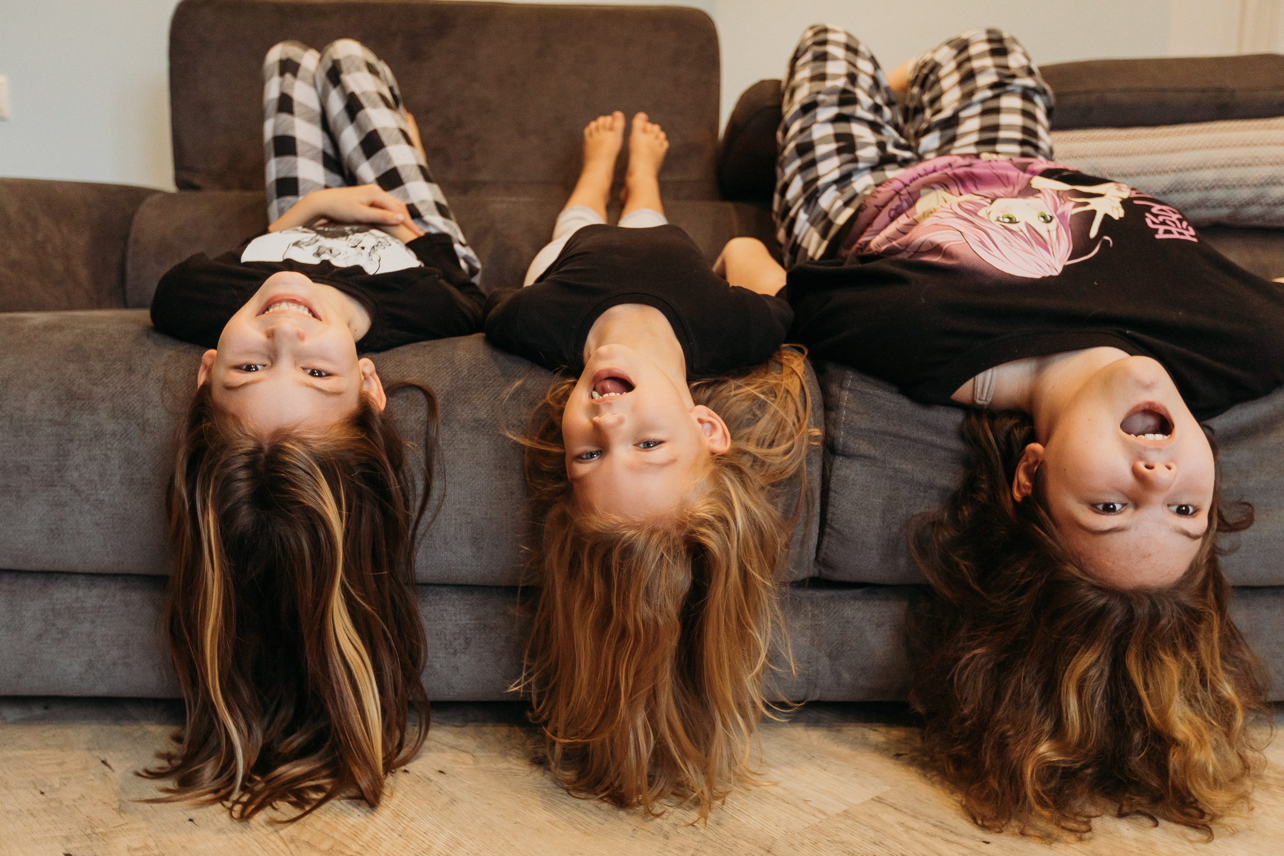 Игорь, Лера, Миля, Ксюша и Аня. Фотограф Таганрог Любимая Надя