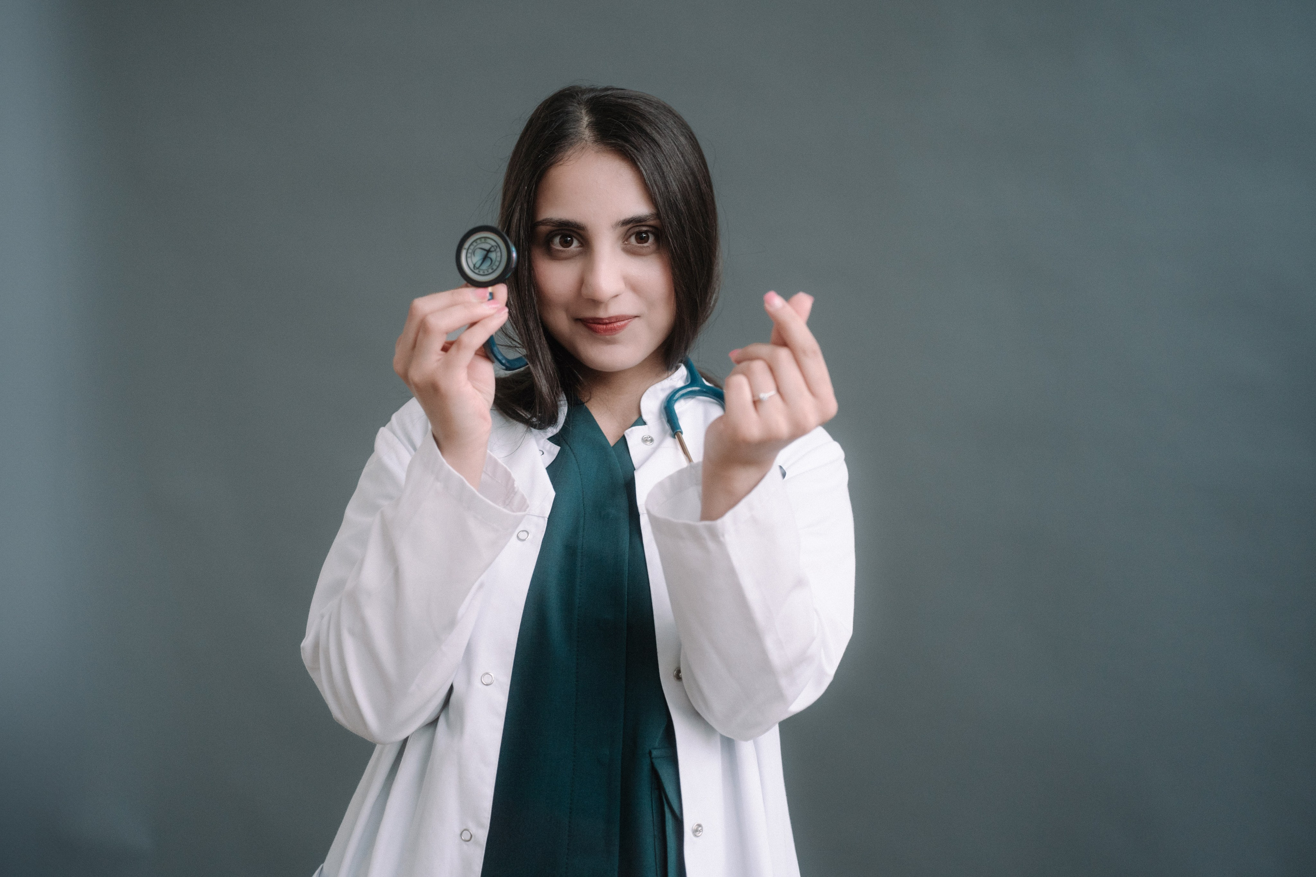 Выпускники РНИМУ им. Н. И. Пирогова. Софья Шехтман | Портретный фотограф в Москве