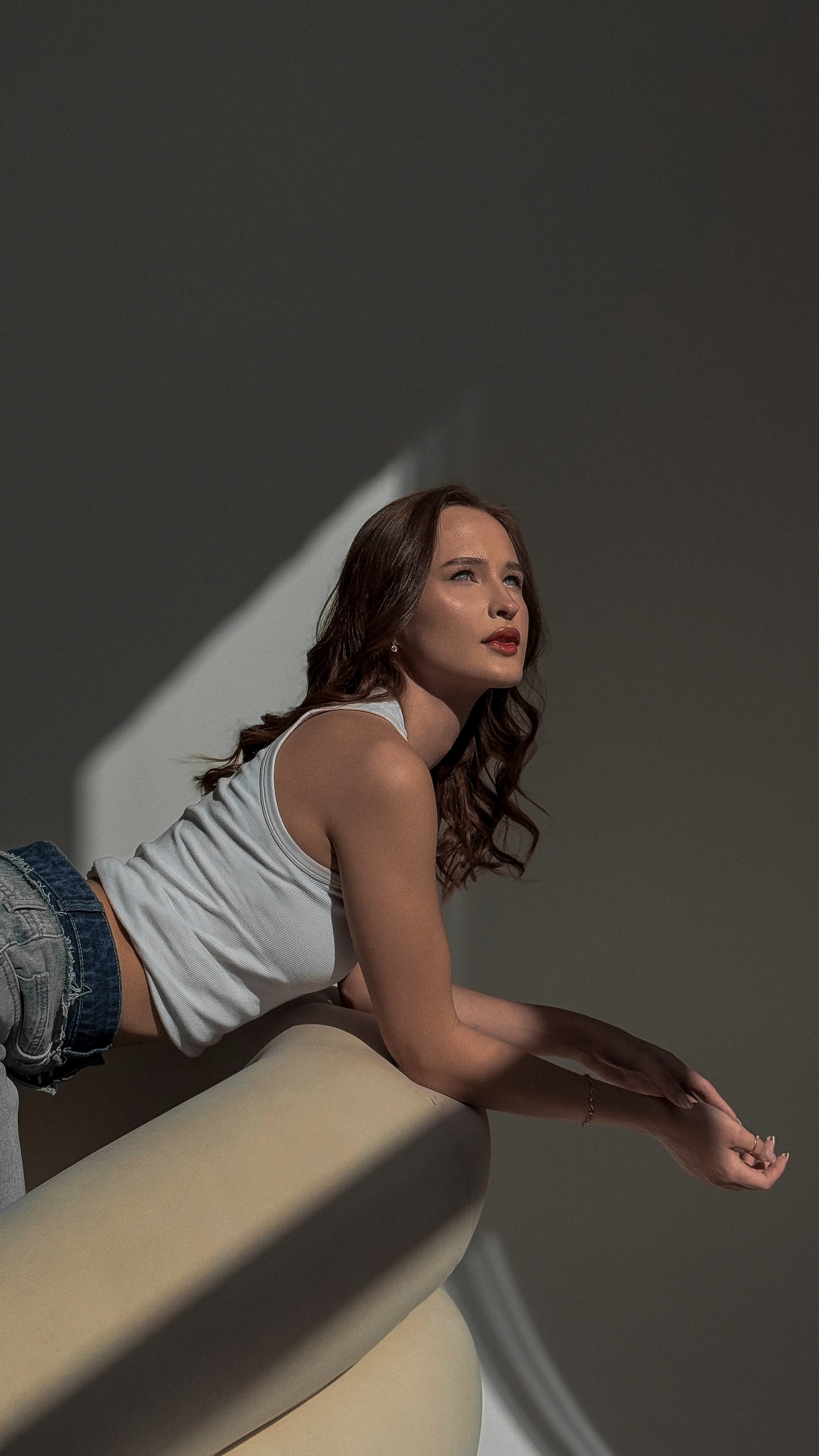 Люба. Главная