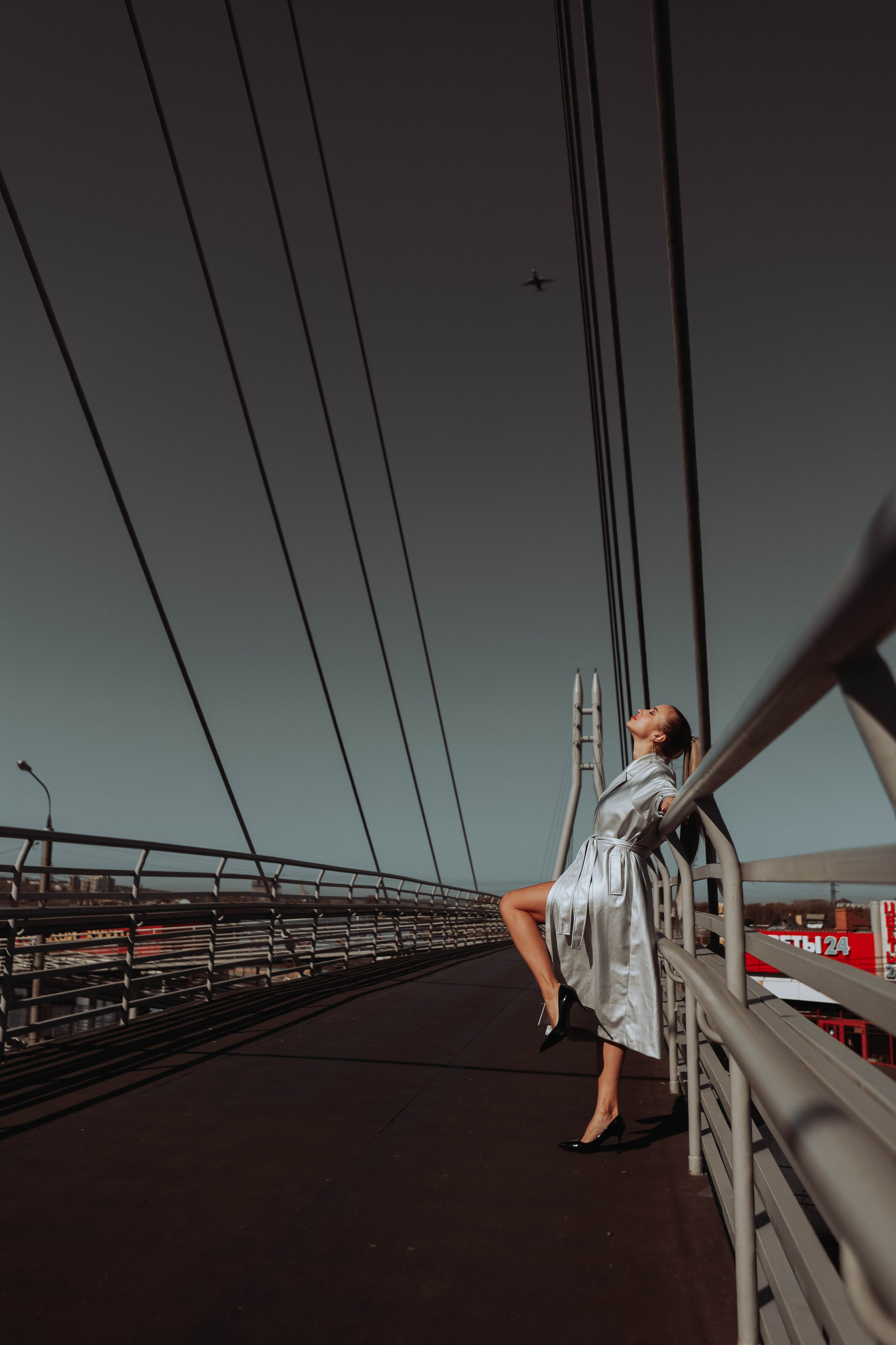 Кристина на мосту. Фотограф в Иркутске