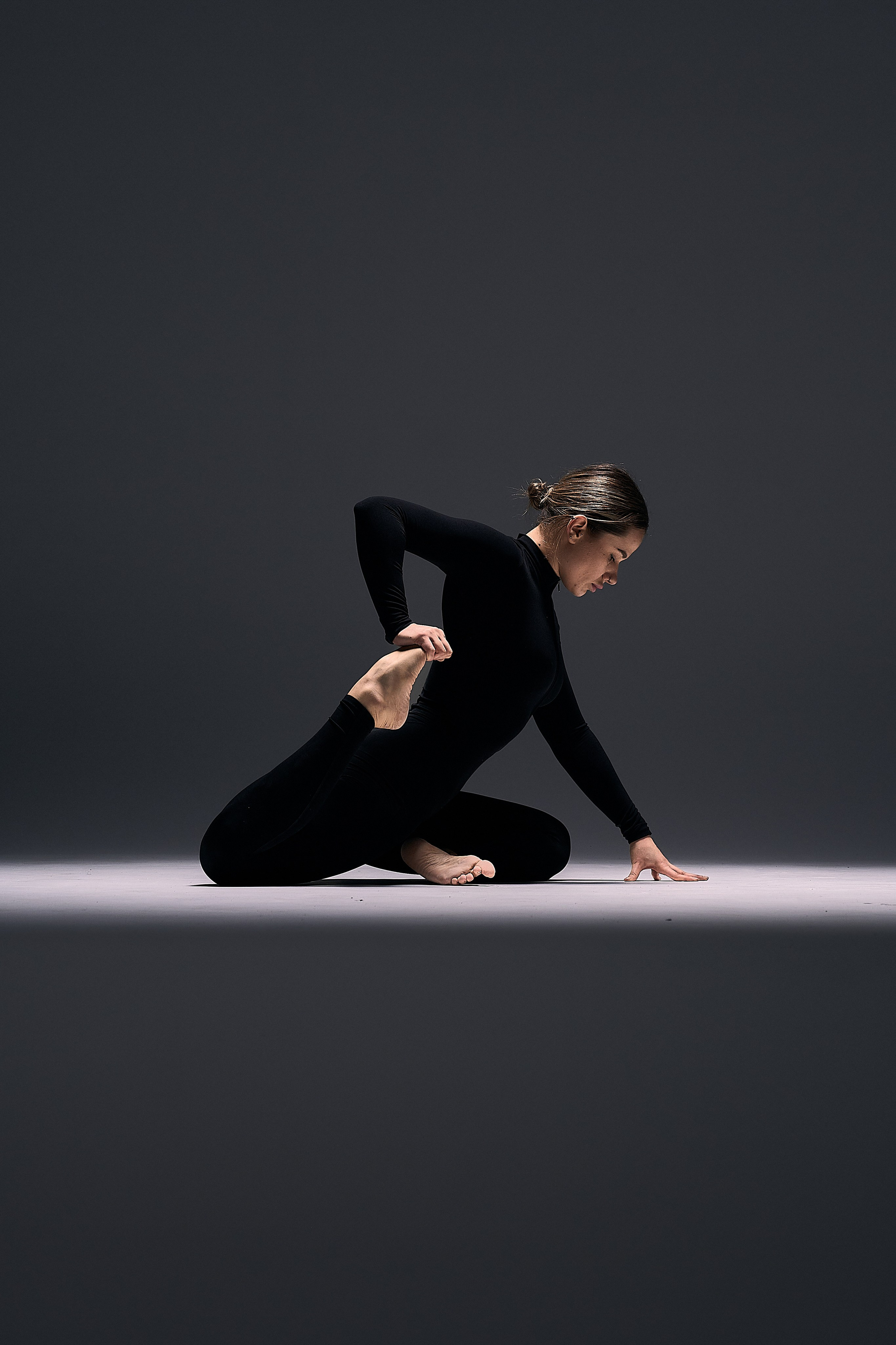 Полина — Йога FYSM. Фотограф Москва Денис Косых — портреты, йога, творческие съёмки