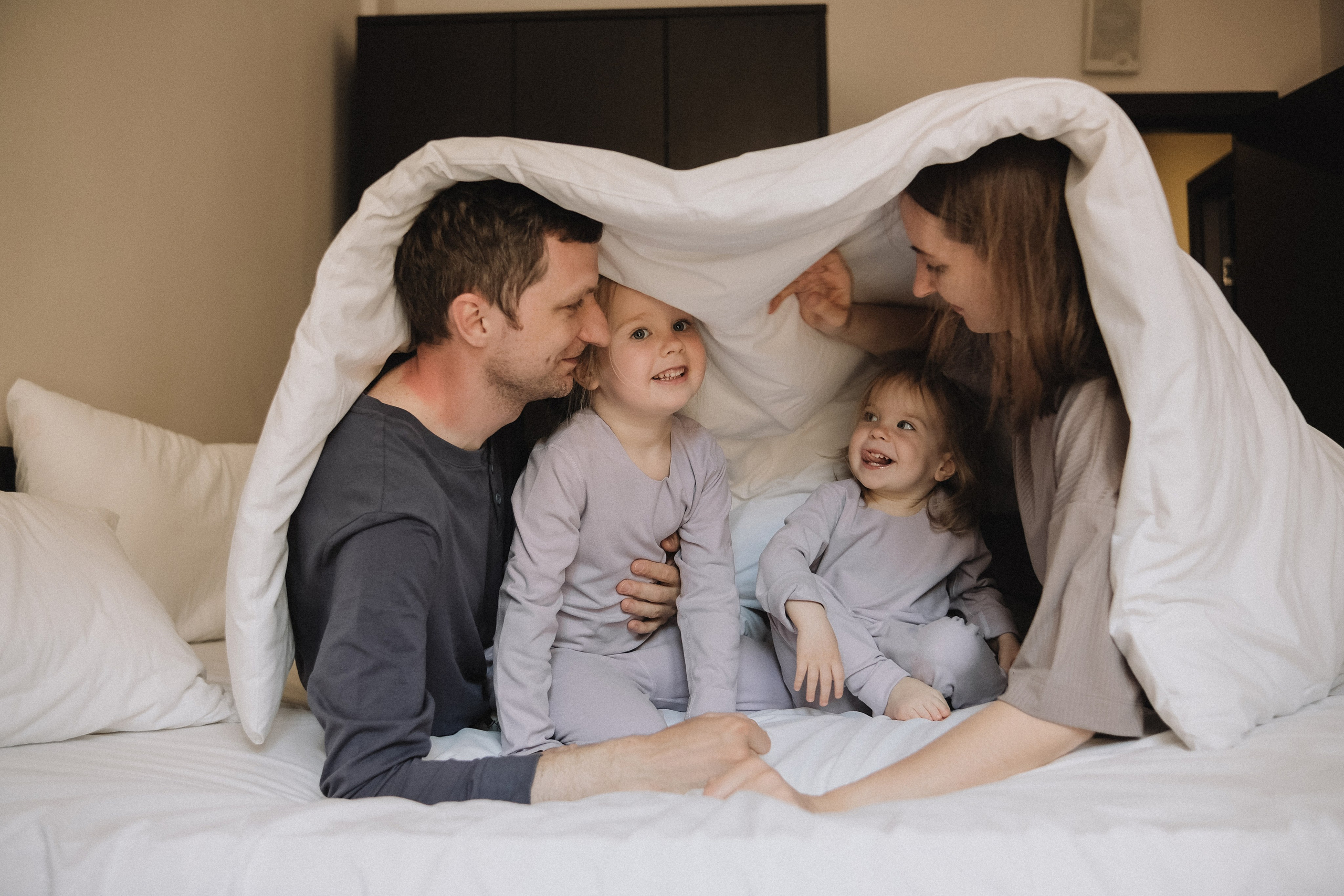 Семья Есении и Эмилии. Семейный фотограф Москва