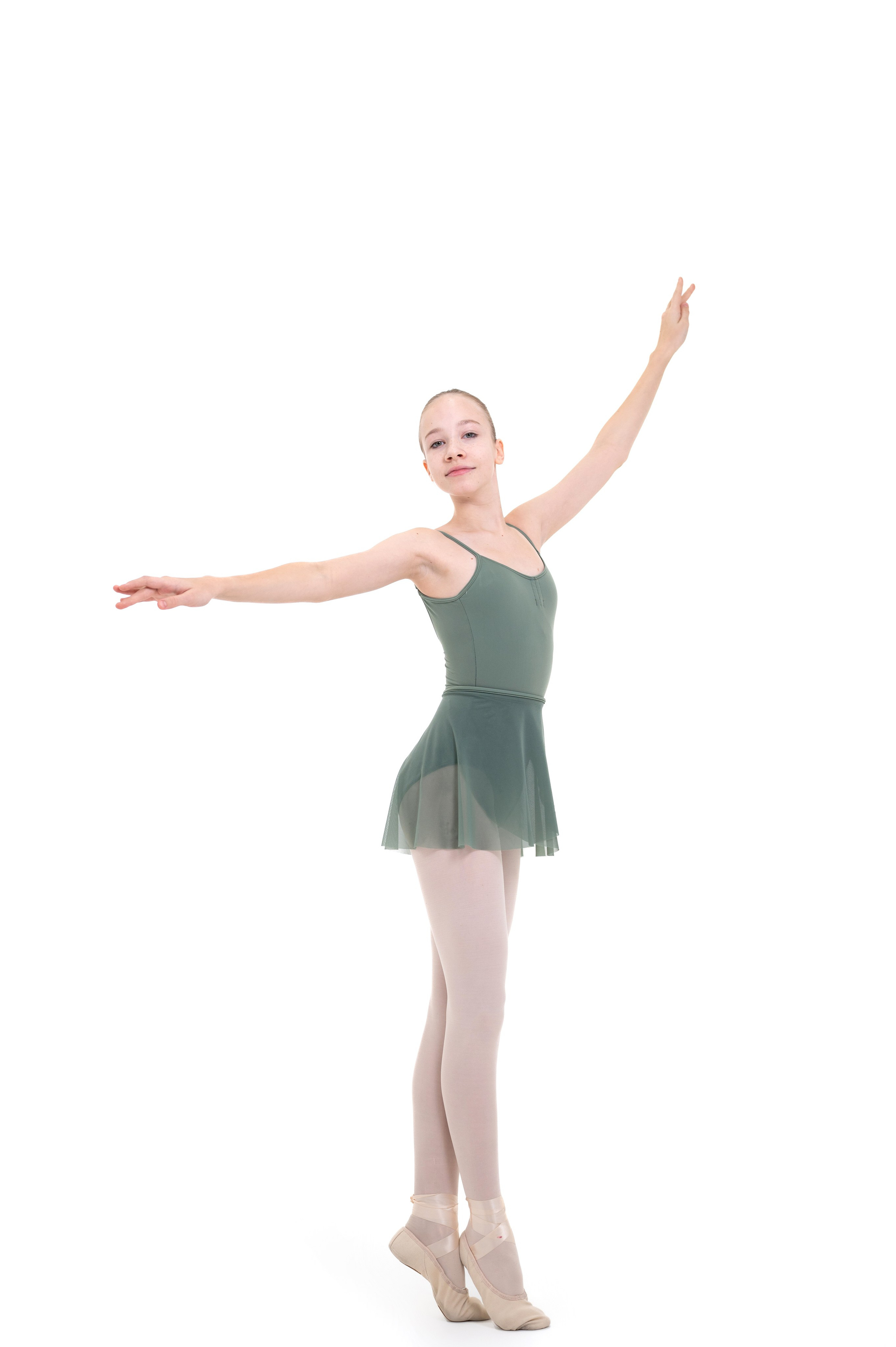 Выпускной альбом хореографичесского коллектива «Пилигрим». Фотограф новорожденных, семейный детский в Тюмени Татьяна Морозова