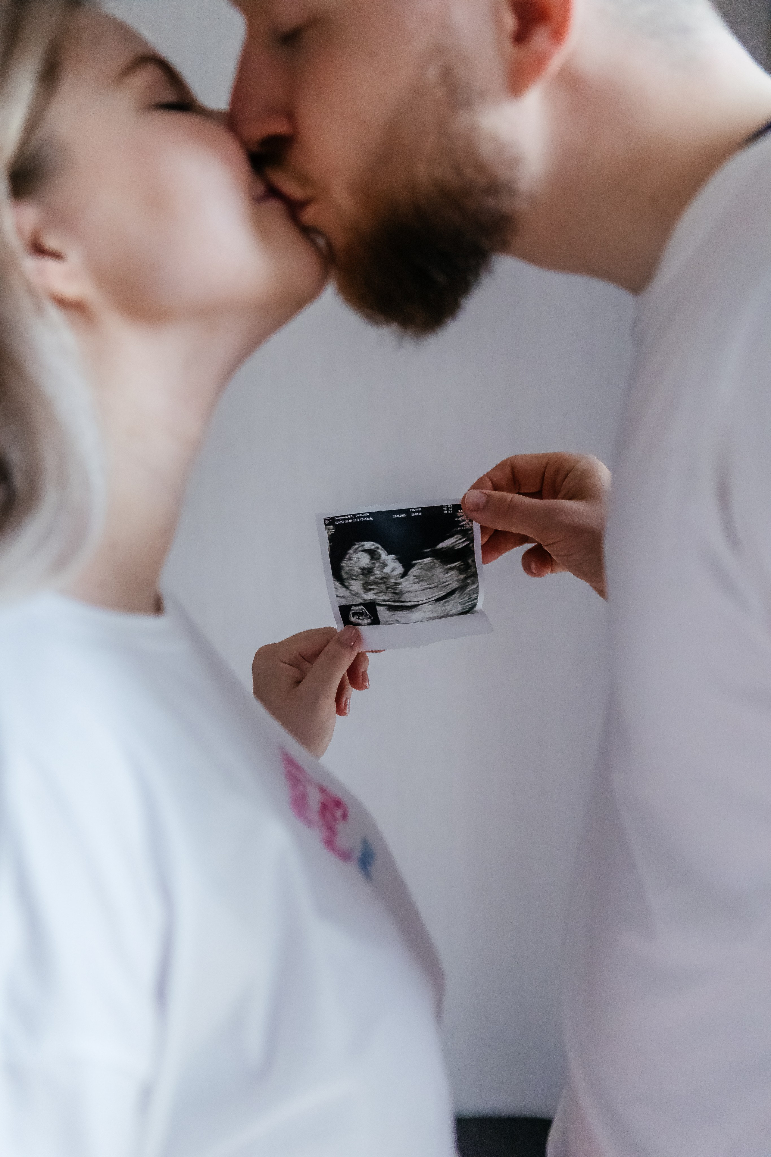 Фотосессия беременности в студии: сохранение прекрасных моментов ожидания. Свадебный фотограф в Москве