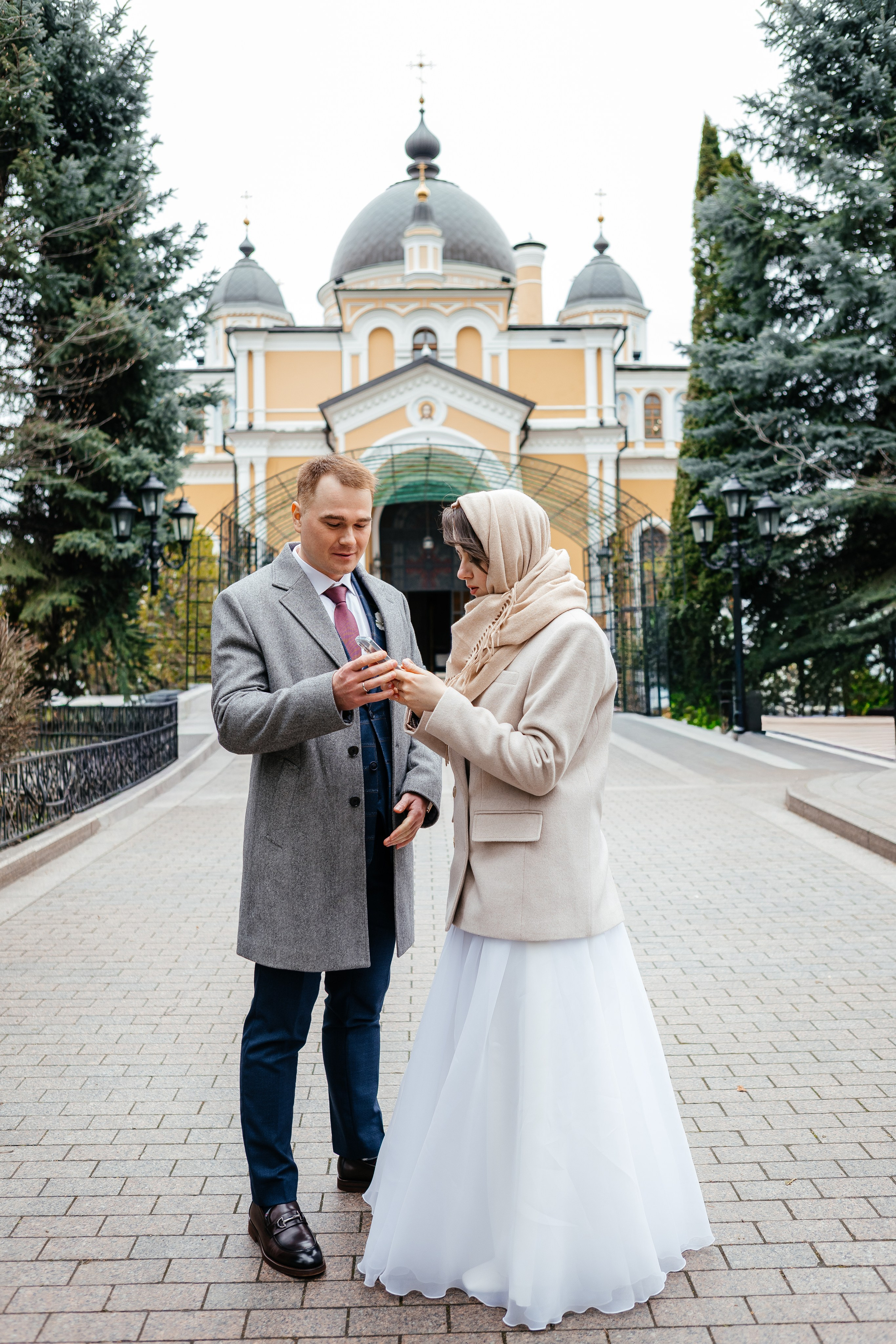 Свадебная фотосессия: Таганский ЗАГС и прогулка по центру