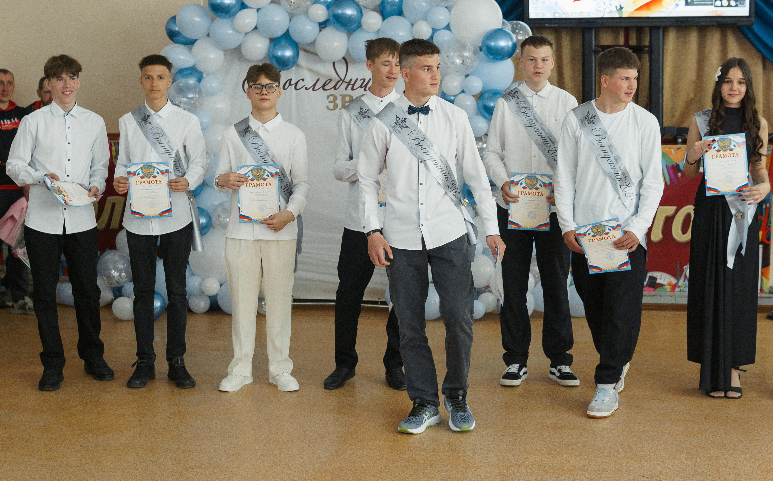 9 ≠ 11. Евгений Кудинов | Фотограф в Холмске