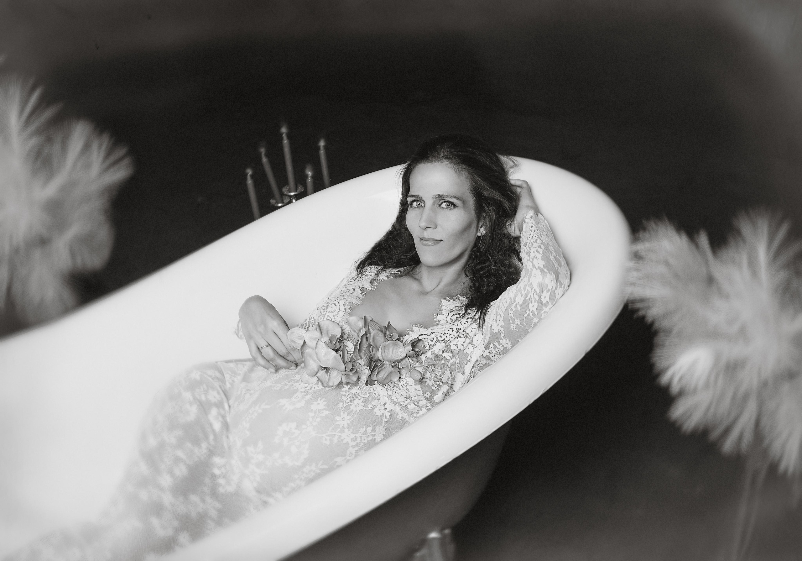 Елена Бах. Ульяна Палама: Мир через призму фотокамеры