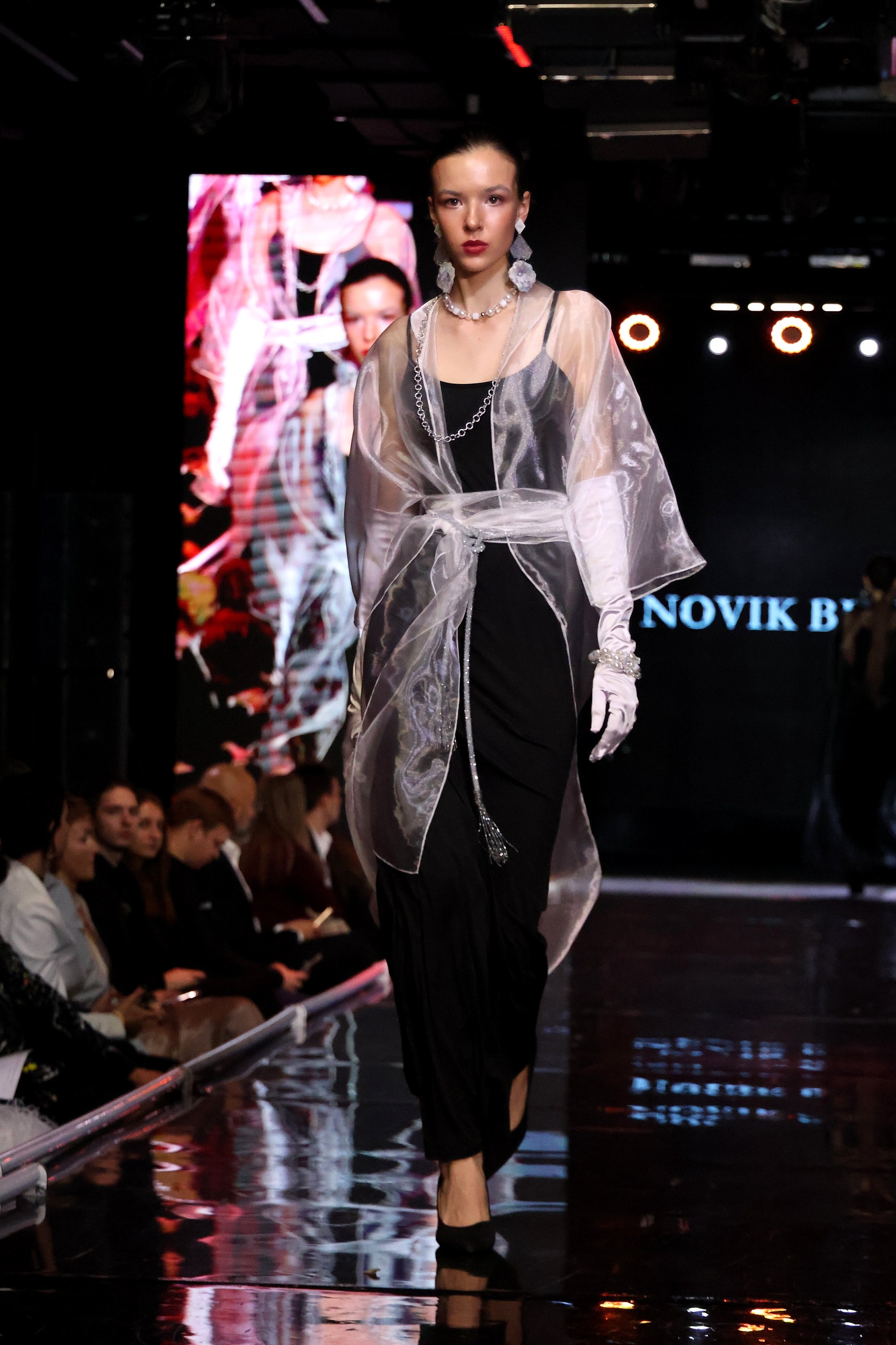 Показ МКММ на Якиманке 26. Спортивный и репортажный фотограф Ермакова Светлана