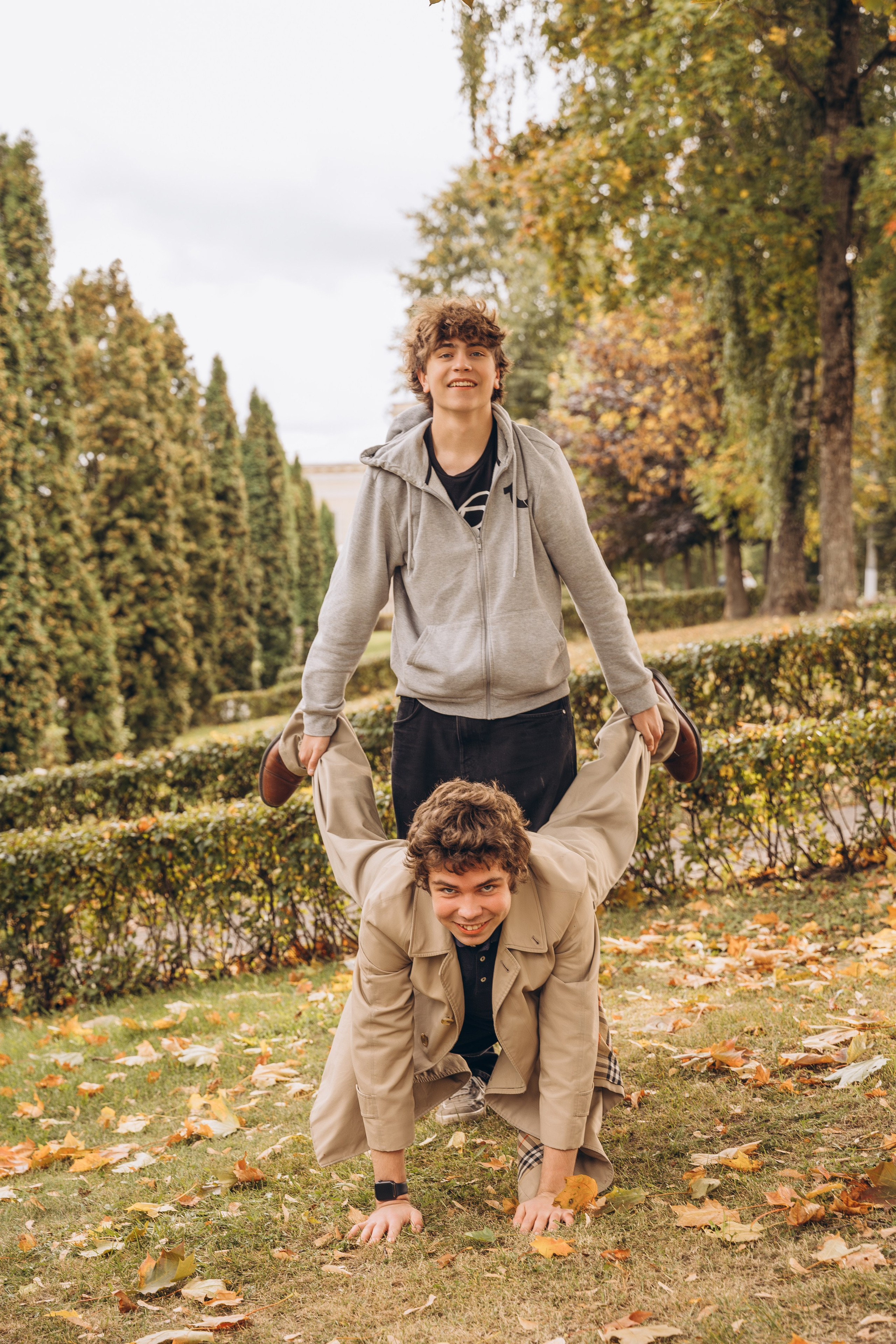 Осенняя 11 класс. МАРГАРИТА КУДРЯШОВА СВАДЕБНЫЙ И СЕМЕЙНЫЙ ФОТОГРАФ ТВЕРЬ МОСКВА