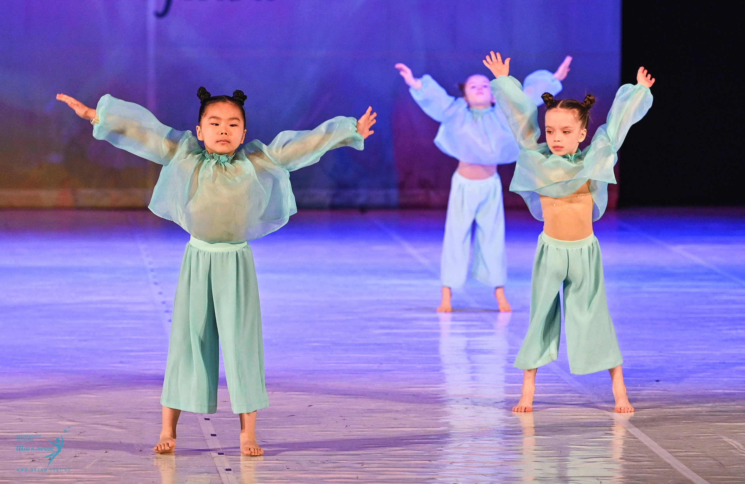 12.04.2025 Фестивальное движение «Шаг к мечте» г. Москва. Медиастудия Фото Концепт