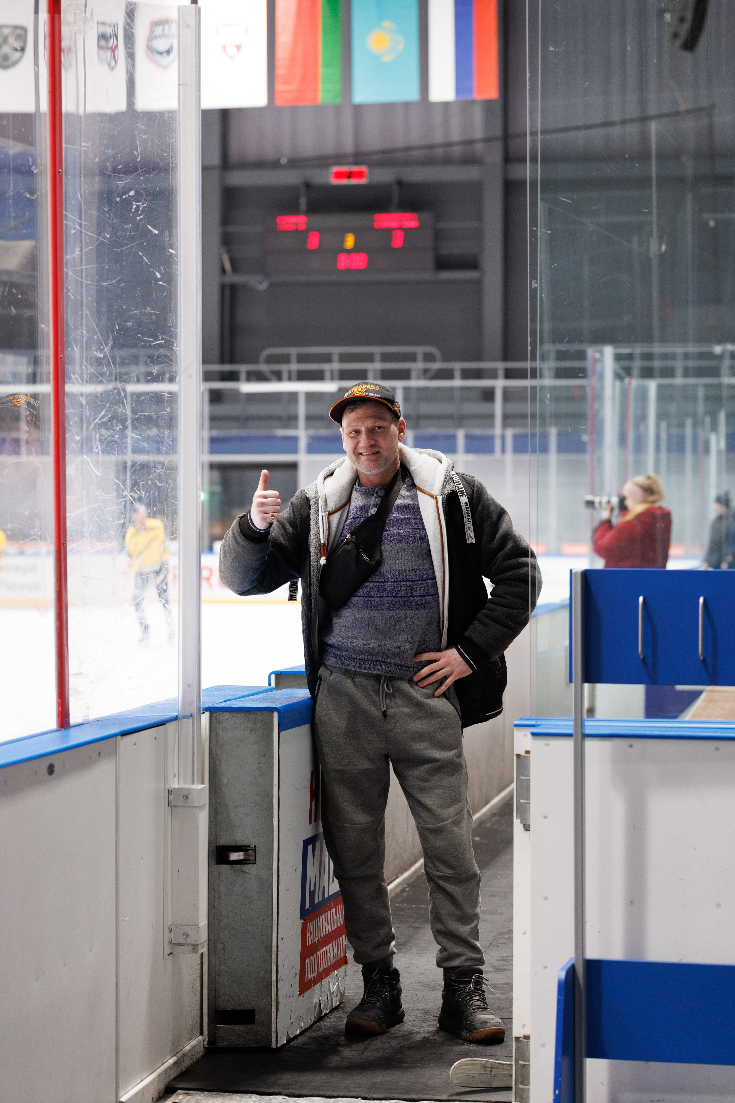 НХЛ (40+) Ижорец — Хорс 3-3. Фотограф Александр Заломаев