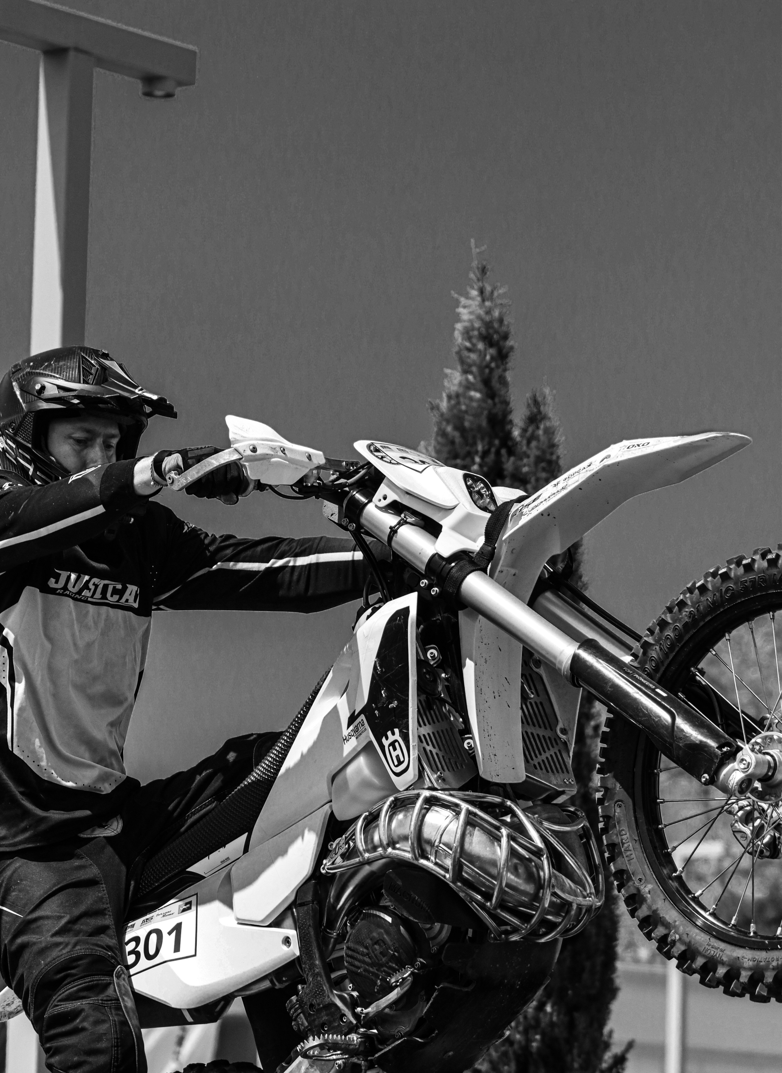 Enduro. Ivaladimirovna1995.wfolio.pro