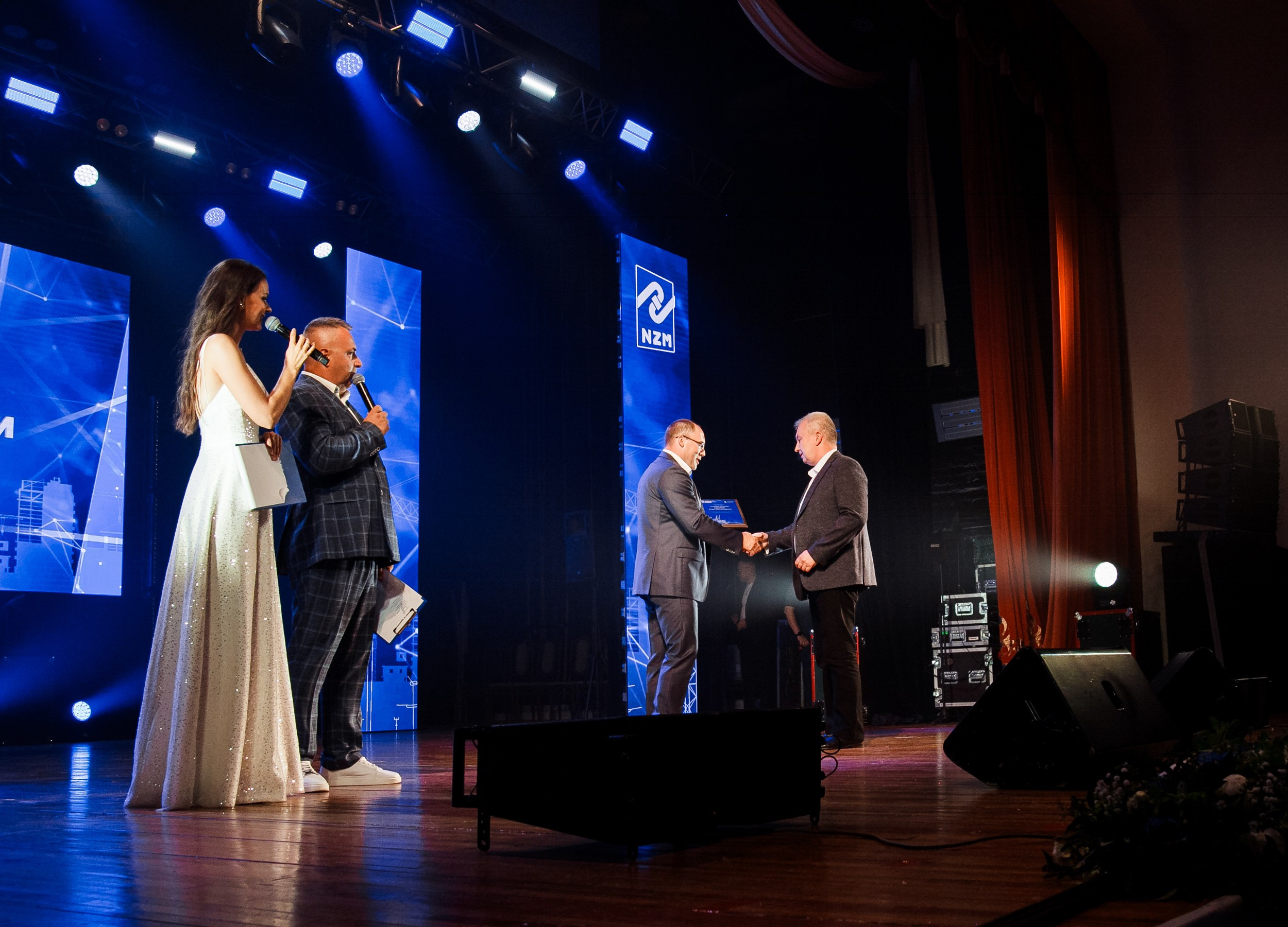 Юбилей фирмы «НЕФТЕЗАВОДМОНТАЖ». Свадебный и детский фотограф в Волгограде Слава Белов