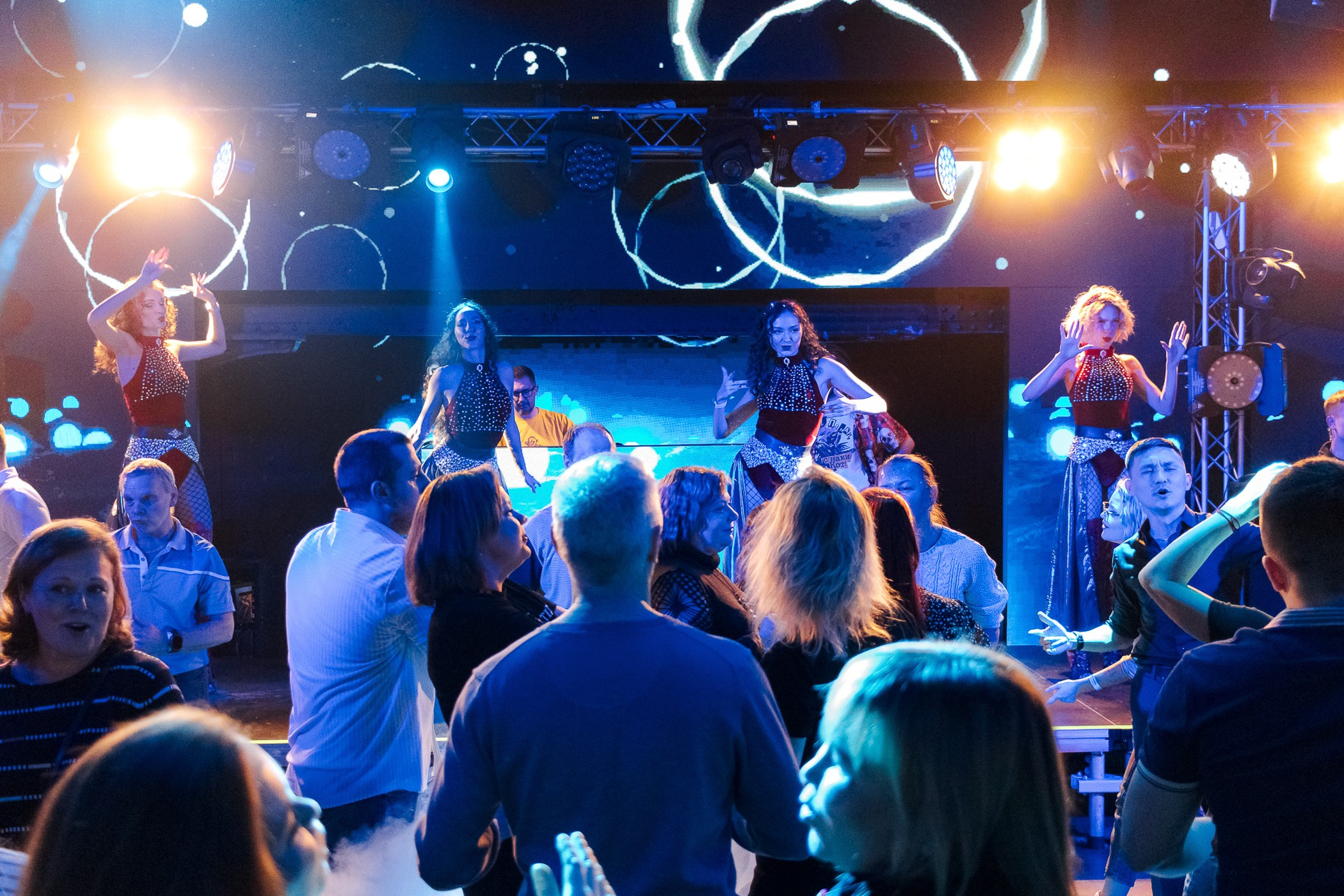 Ночные заведения. Фотограф в Санкт-Петербурге — Петрович Милан