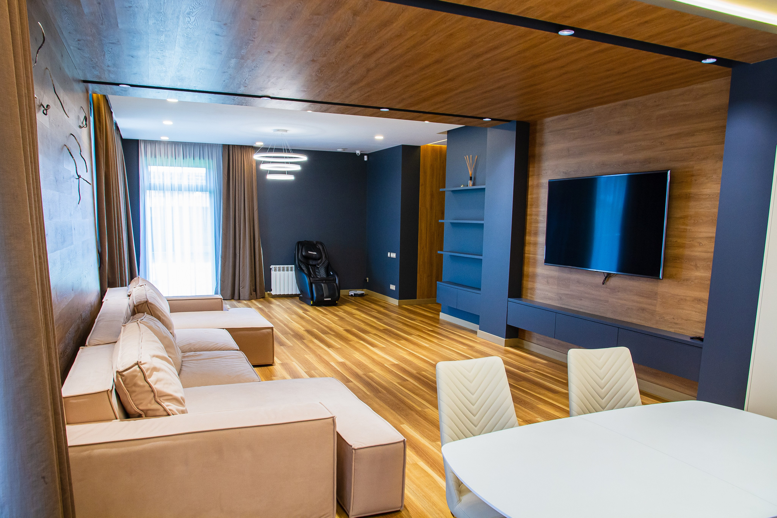 Дом 1. Фотограф Антон Катунин | Симферополь