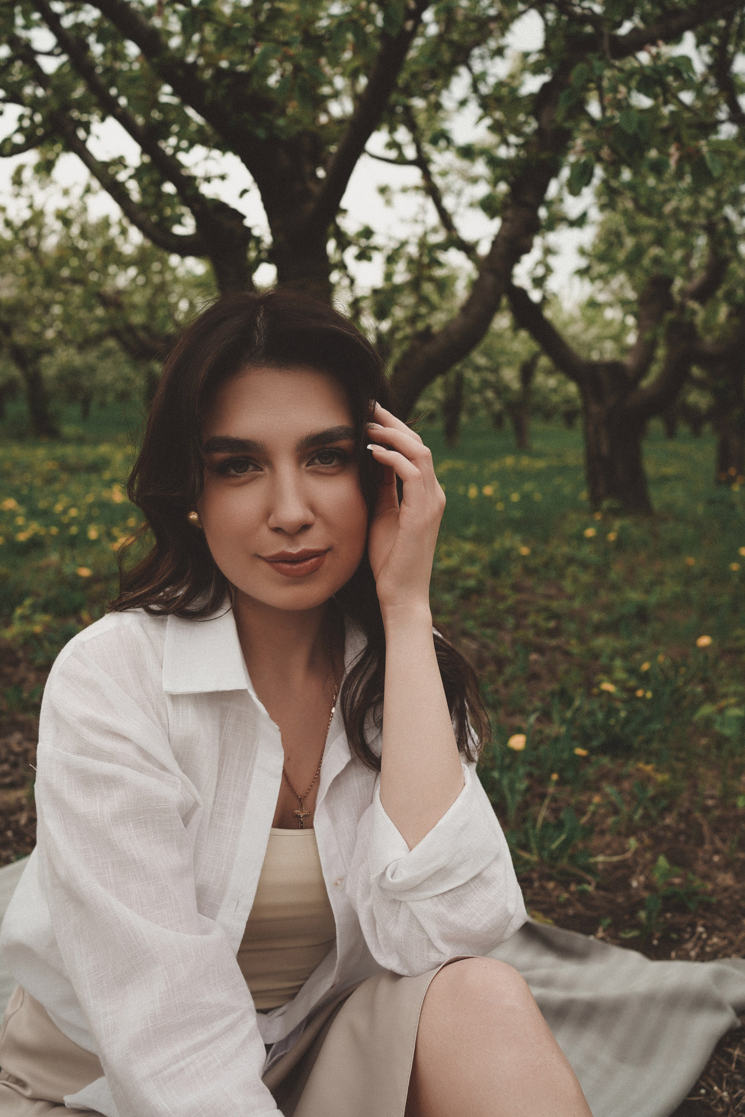 Фотосессия в цветущем саду в пос. Мускатный. Фотограф Ростов-на-Дону. Свадебный фотограф в Ростове-на-Дону. Таинство Крещения и Венчания, семейные фотосессии. Алёна Чёботова