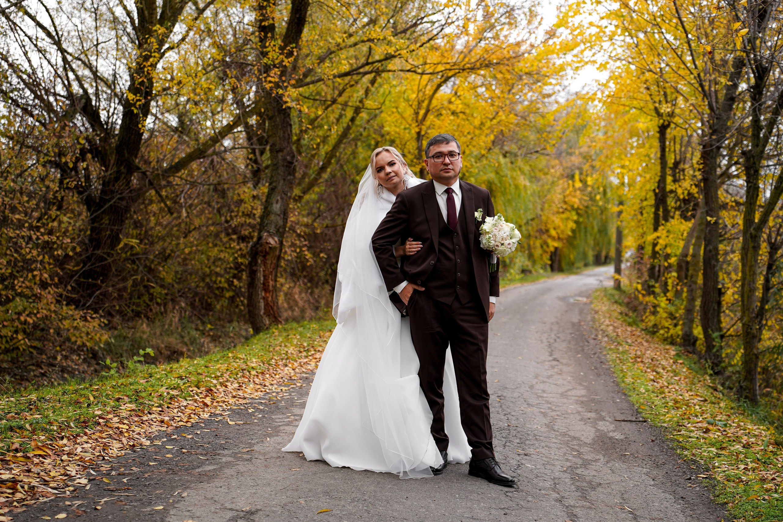 Свадебная фотосессия «4 часа». Отель Резиденция в Ростове-на-Дону. Кадры молодоженов на природе. Фотосессия банкета 1 час. Свадебный фотограф в Ростове-на-Дону. Таинство Крещения и Венчания, семейные фотосессии. Алёна Чёботова