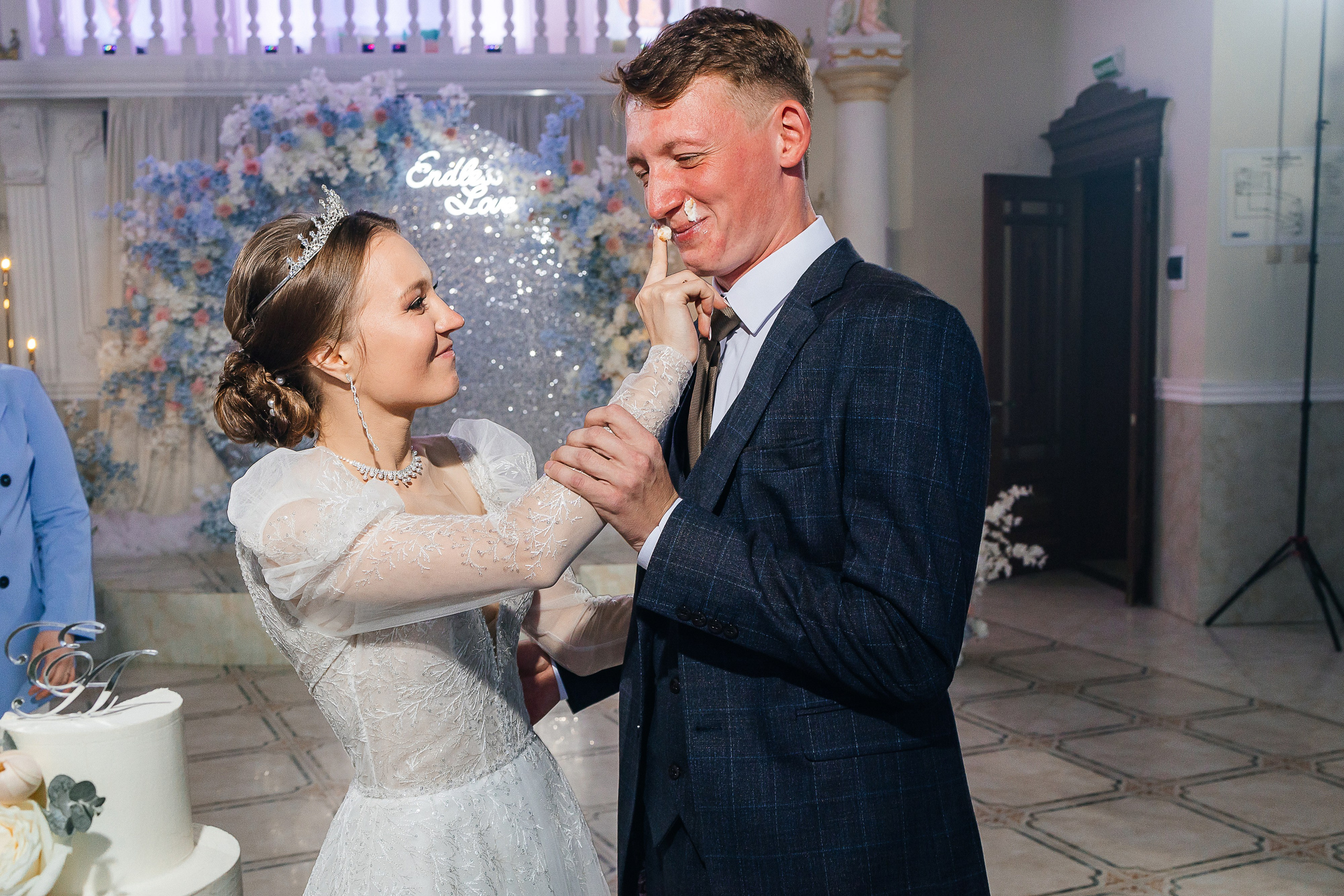 Романтическое утро невесты. Олег Сверчков | Свадебный фотограф Вологда