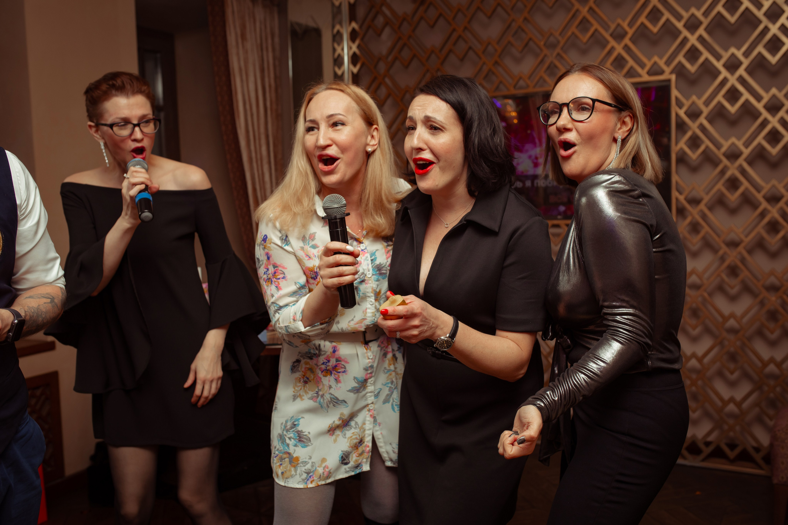 Юбилей в караоке. Семейный и детский фотограф в Москве Дорогова Екатерина