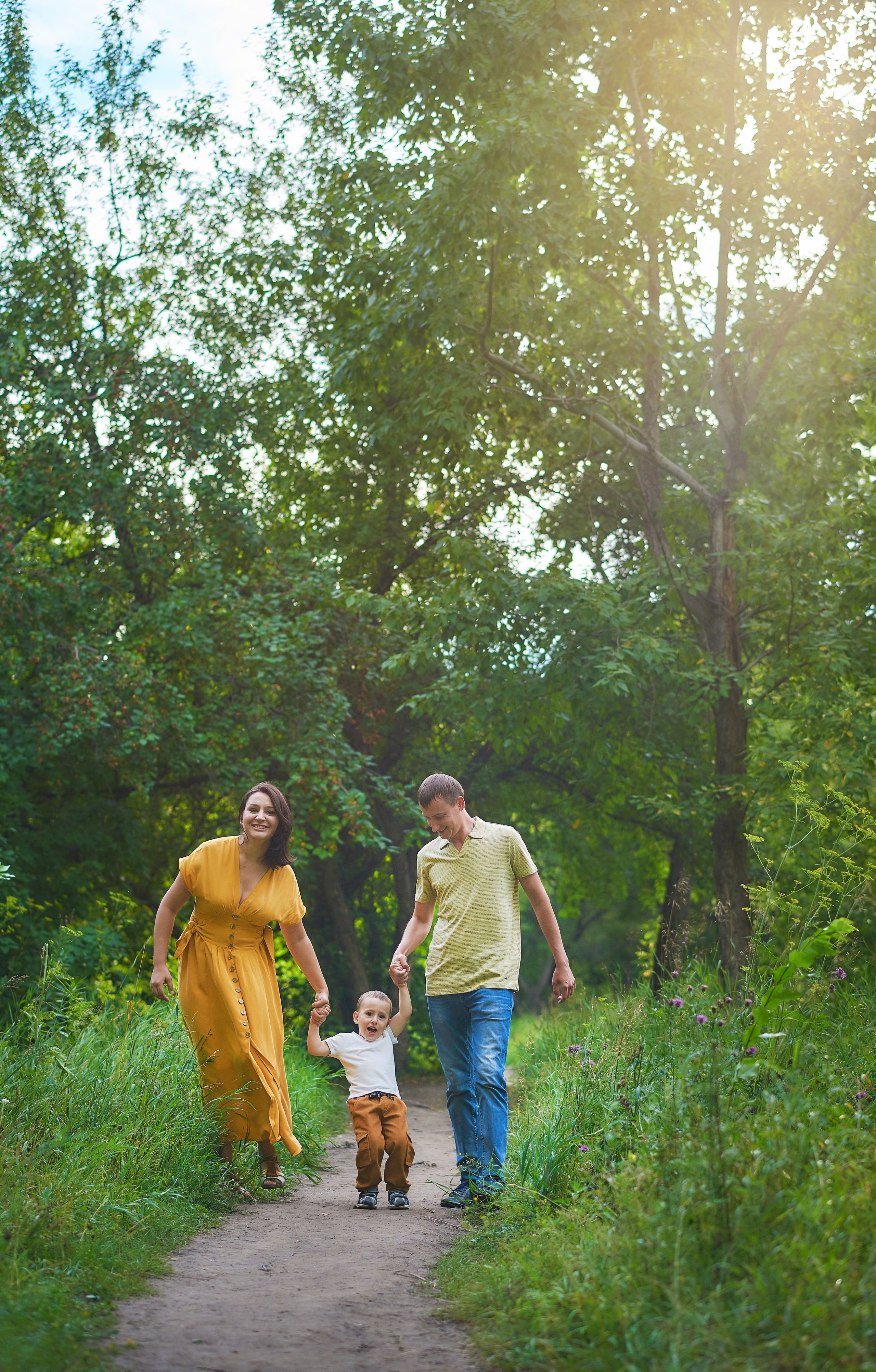 Фотосъемка. Прогулка в парке. Семейный фотограф в Барнауле, Горный Алтай, Заринск, Алейск