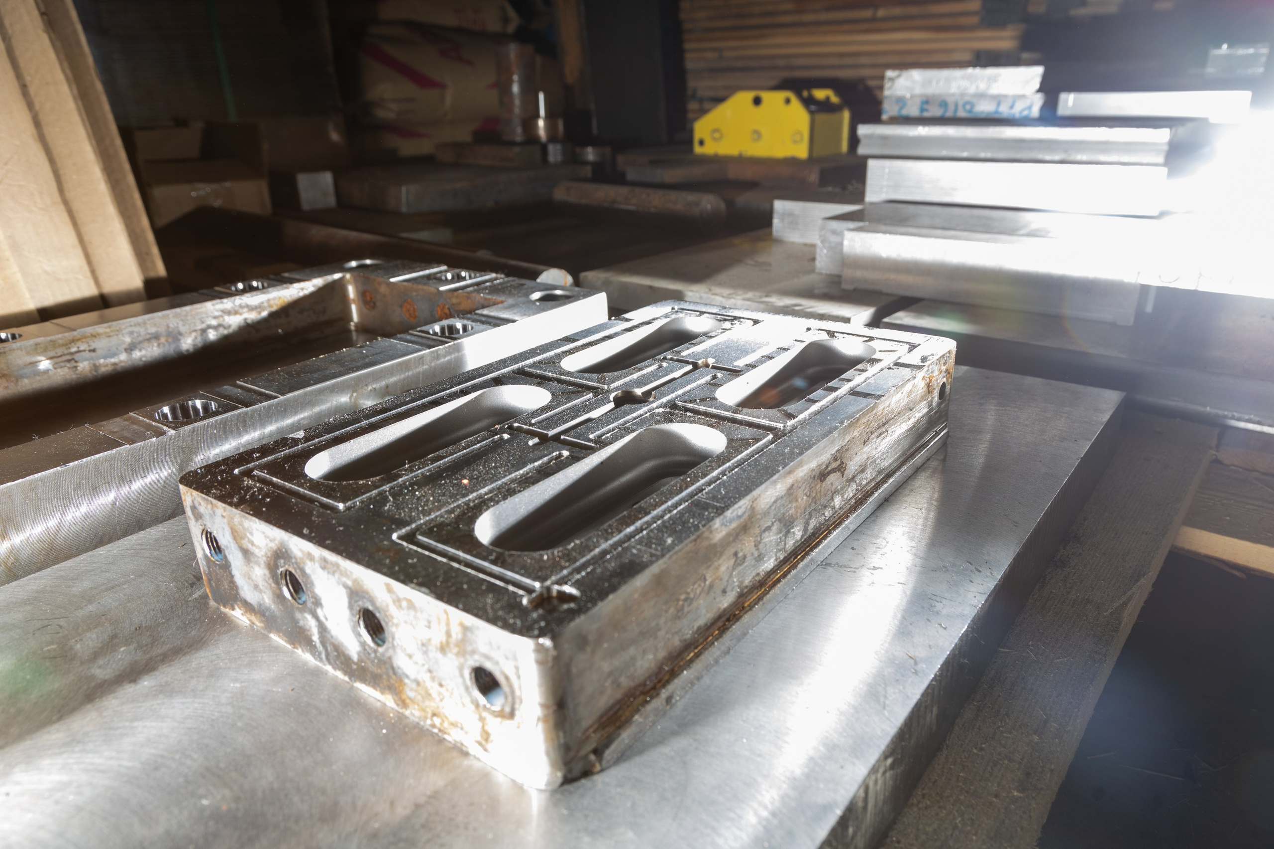 Съемка на заводе по производству прессформ. Сергей Шестов фотограф из Нижнего Новгорода