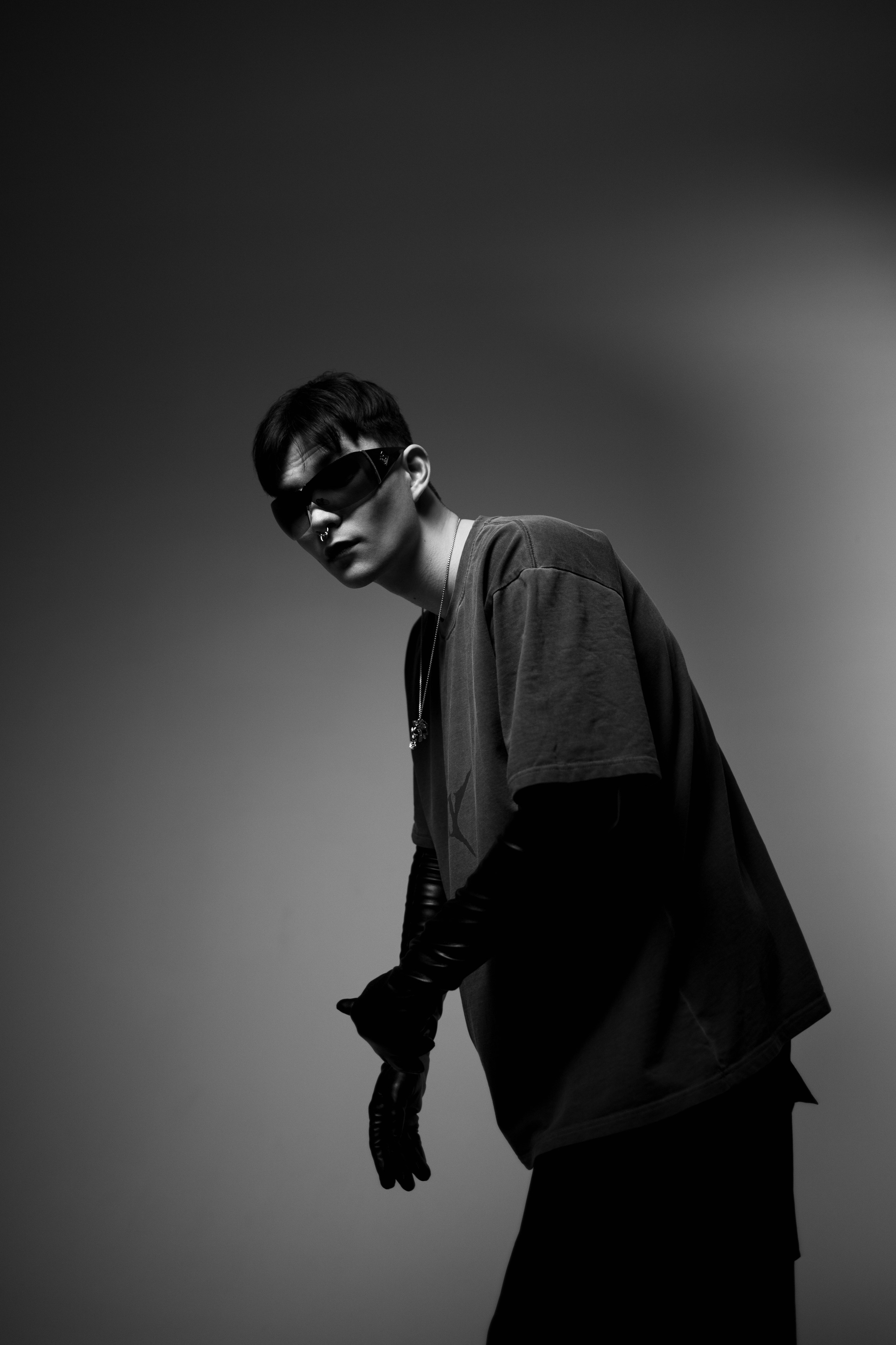 Саша. Креативный, коммерческий фотограф в Москве