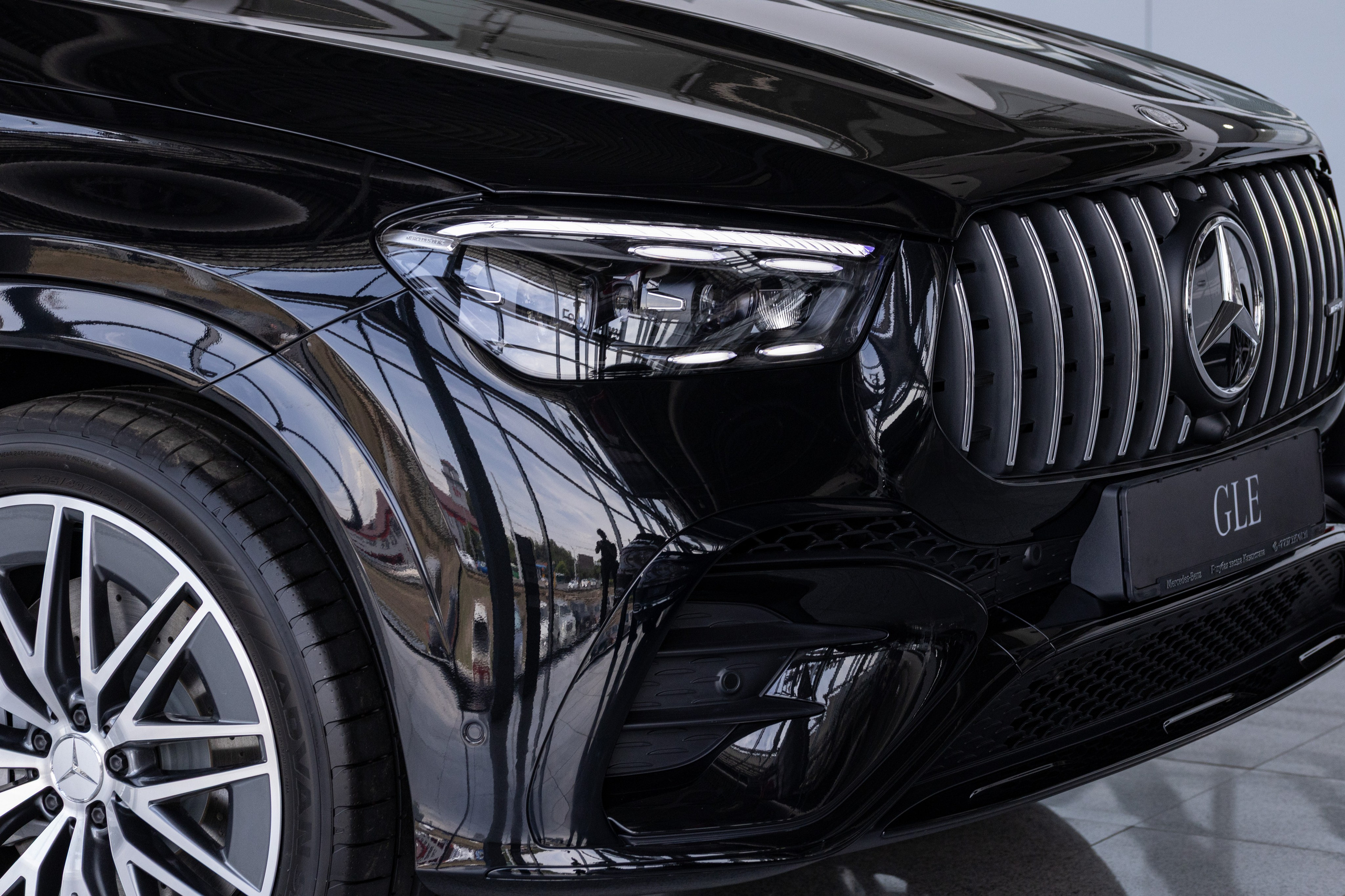 Автомобили Mercedes Benz. Коммерческий фотограф в Алматы Марина Милис. Съёмка для брендов, компаний и проектов