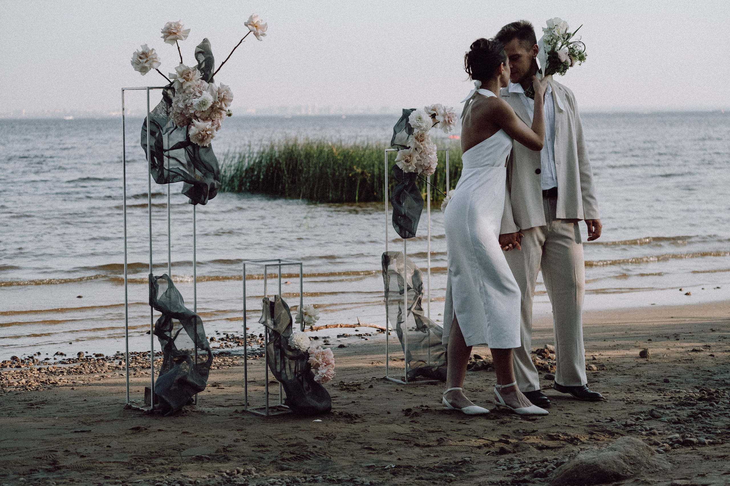 СВАДЕБНАЯ ФОТОСЕССИЯ ВЫЕЗДНОЙ ЦЕРЕМОНИИ (ФИНСКИЙ ЗАЛИВ). Профессиональный фотограф, Санкт-Петербург — Виктория Богомолова