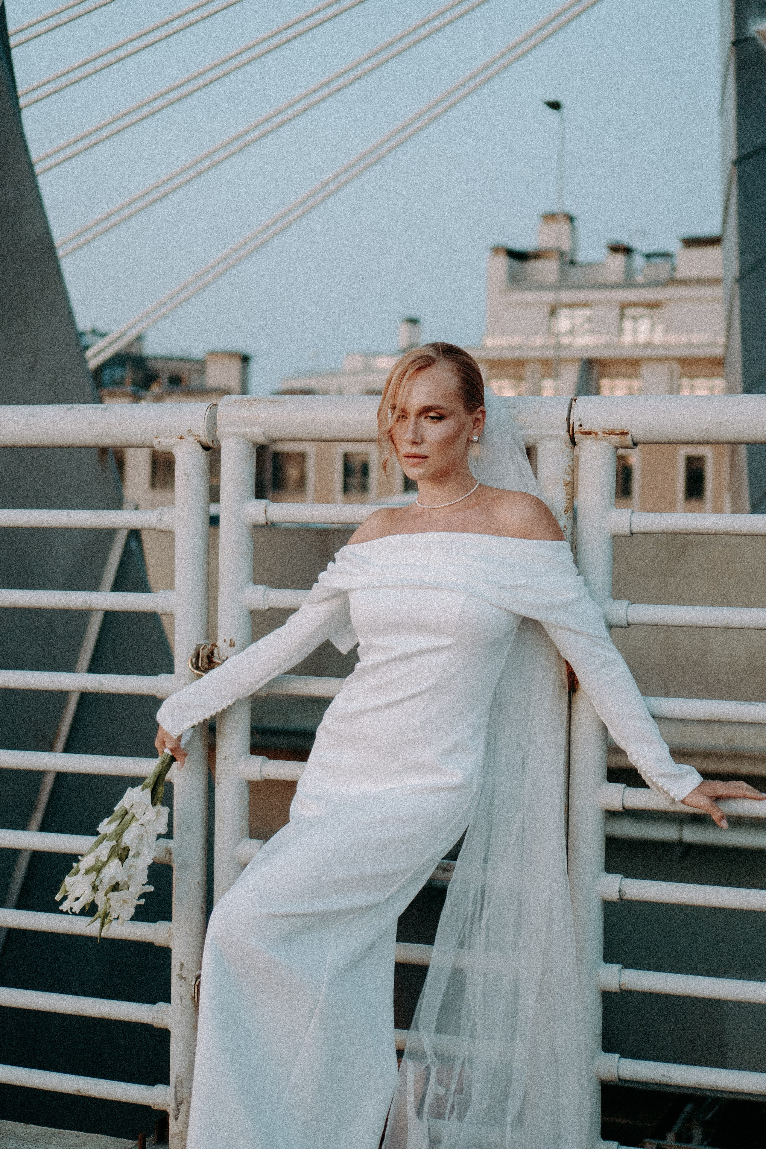 СВАДЕБНАЯ СЬЕМКА ВОЗЛЕ МСОТА БЕТАНКУРА НА КАБРИОЛЕТЕ. Профессиональный фотограф, Санкт-Петербург — Виктория Богомолова