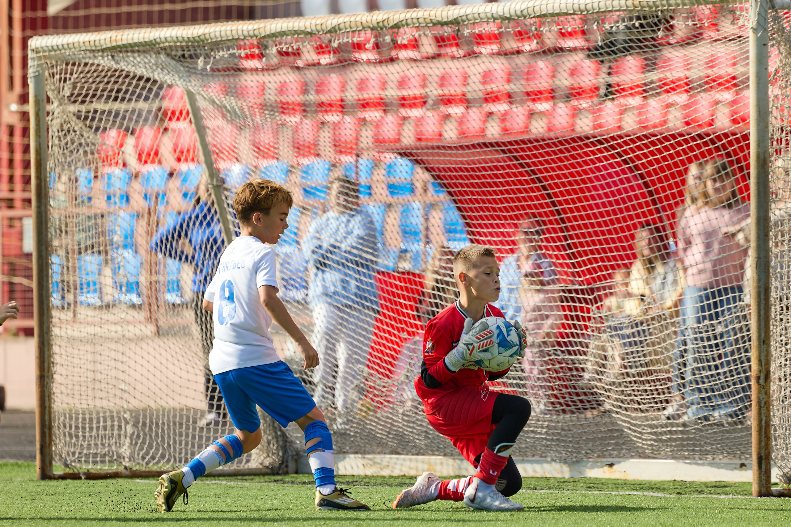 Турнир по футболу детский. Светлана Родионова — фотограф спортивный и не только