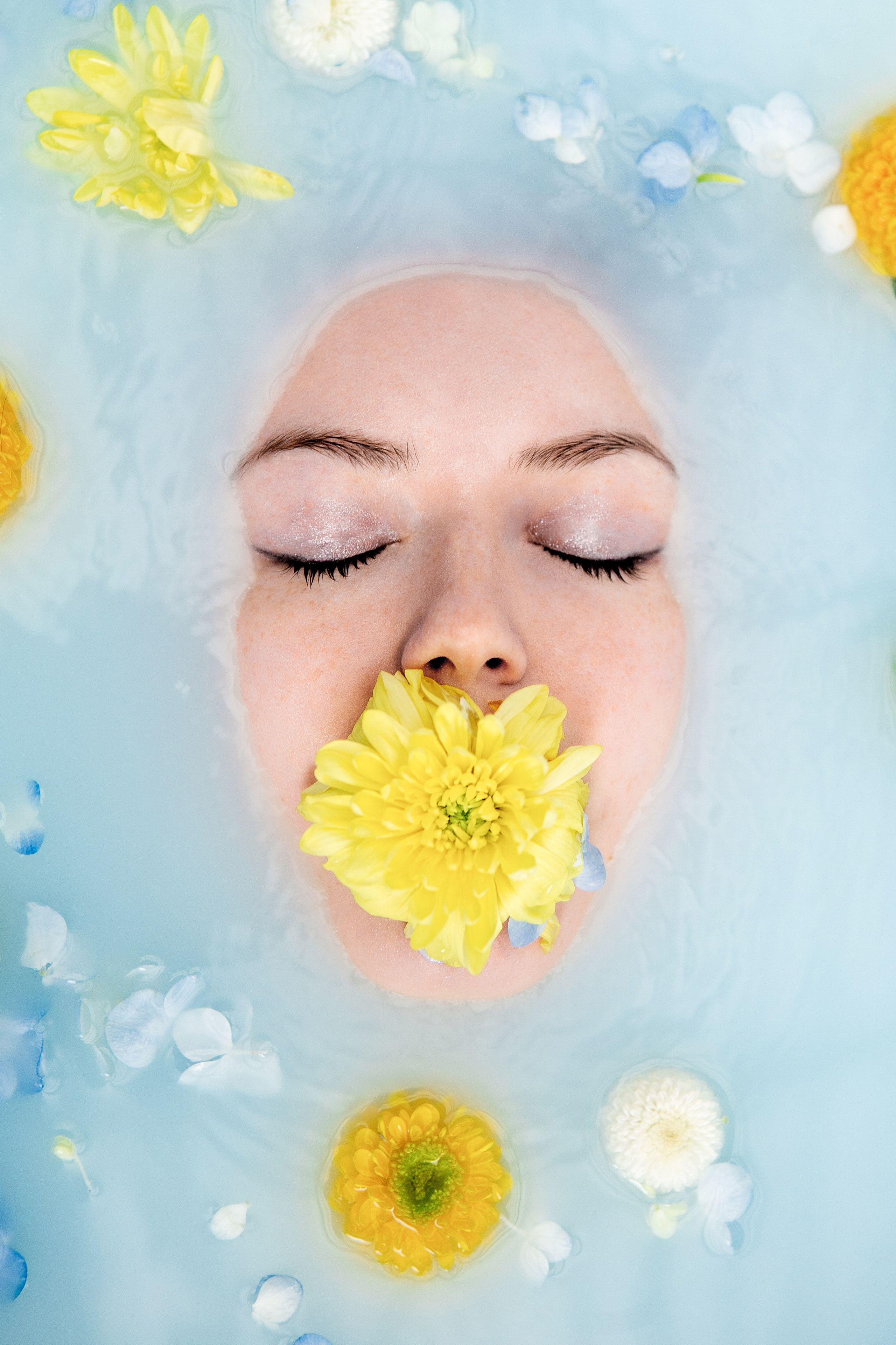 Голубое молоко. Фотограф Екатерина Голицына