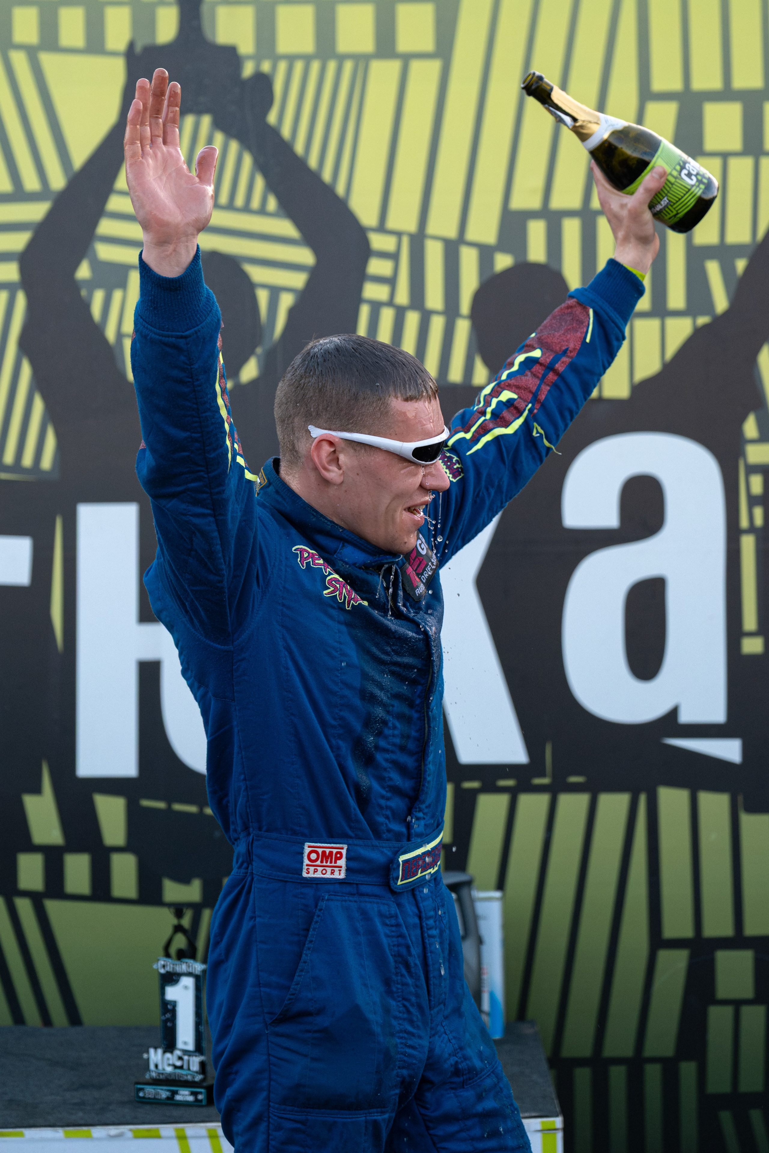 Спортивная автомобильная съемка. Malenkyia