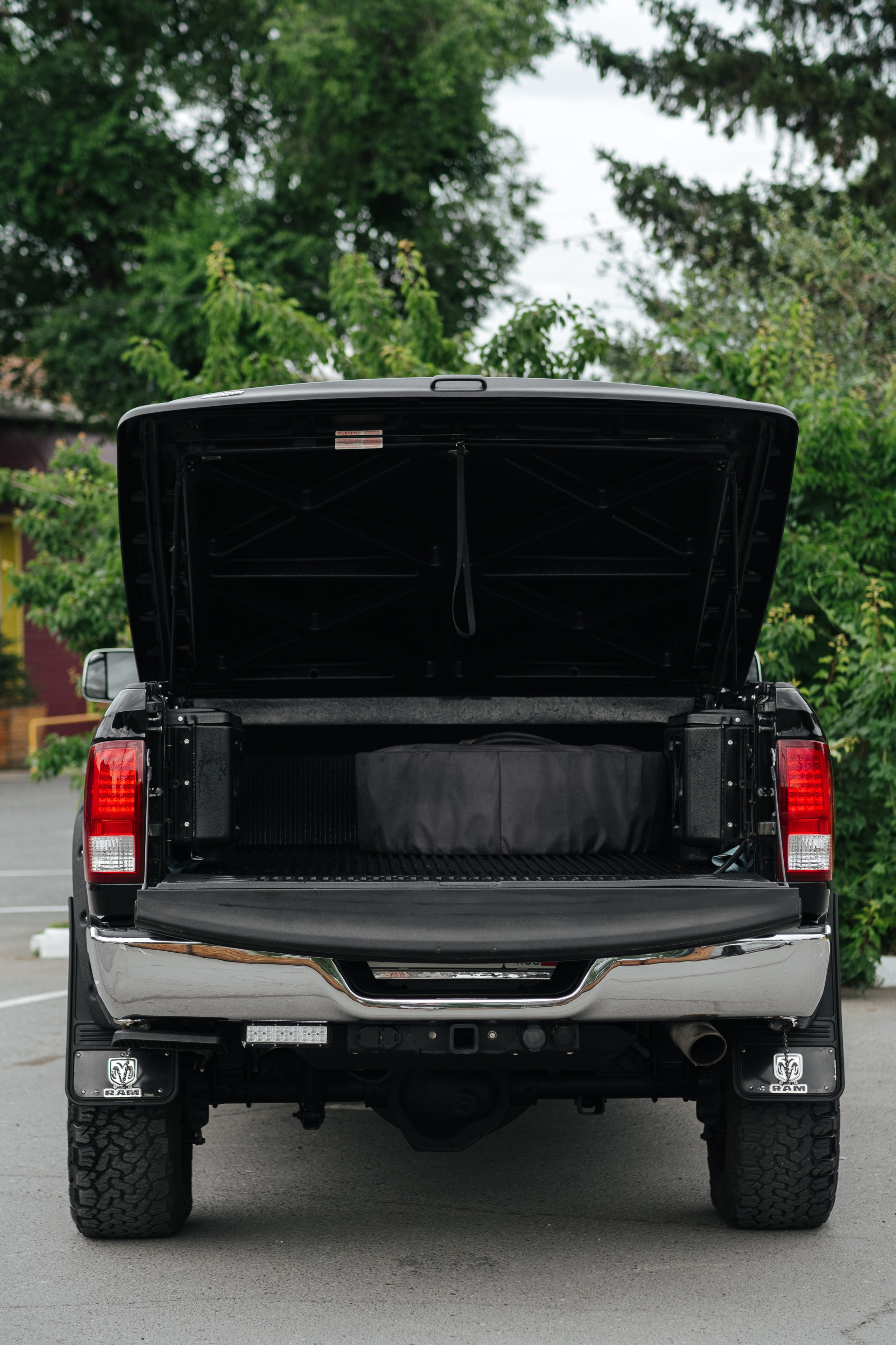 DODGE RAM. Фуд и предметный фотограф Виталий Морозов г. Москва