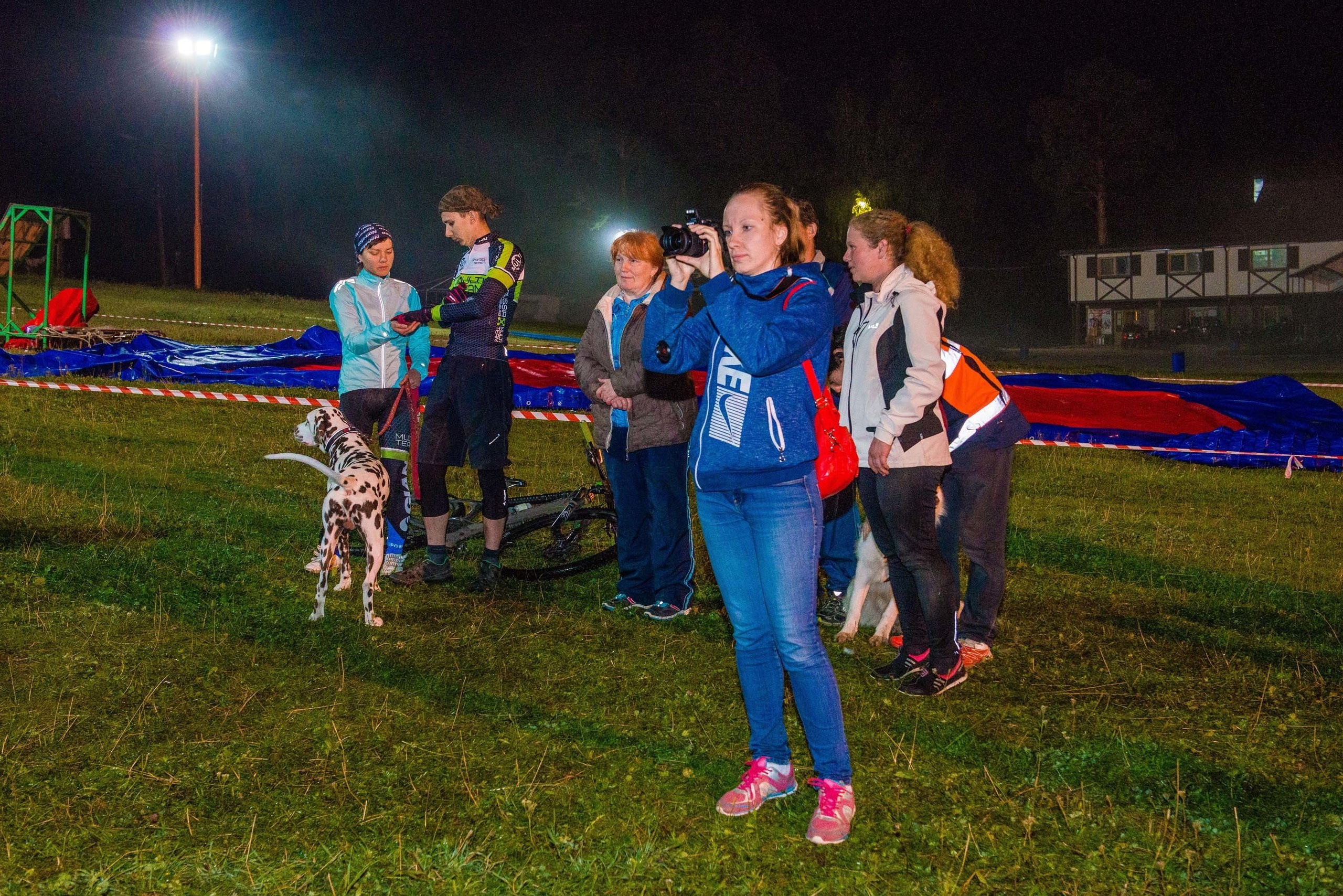 Дог-фестиваль 02.09.2017 Уктус Ночной след. Свадебный фотограф на Урале Виктор Соколов