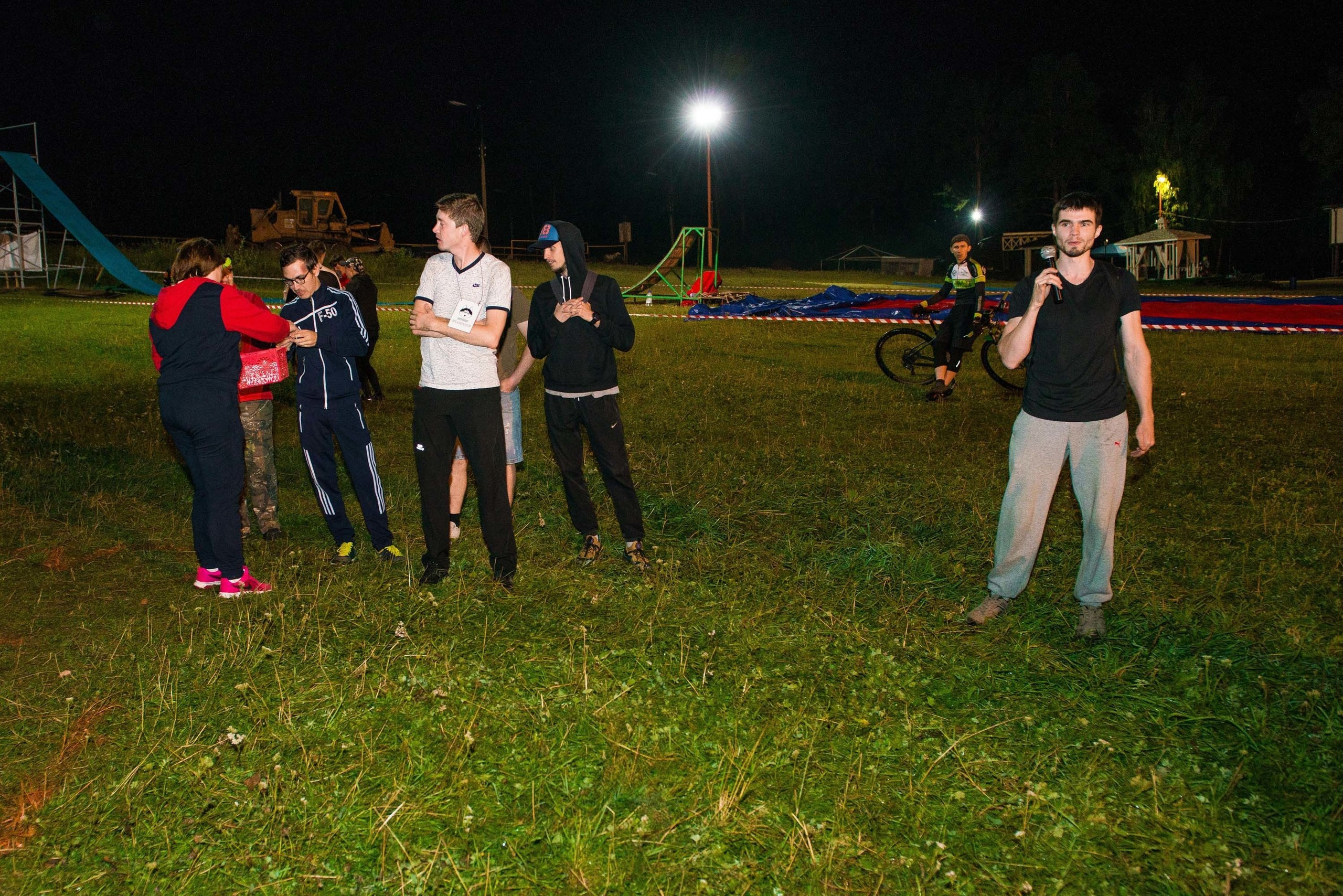 Дог-фестиваль 02.09.2017 Уктус Ночной след. Свадебный фотограф на Урале Виктор Соколов