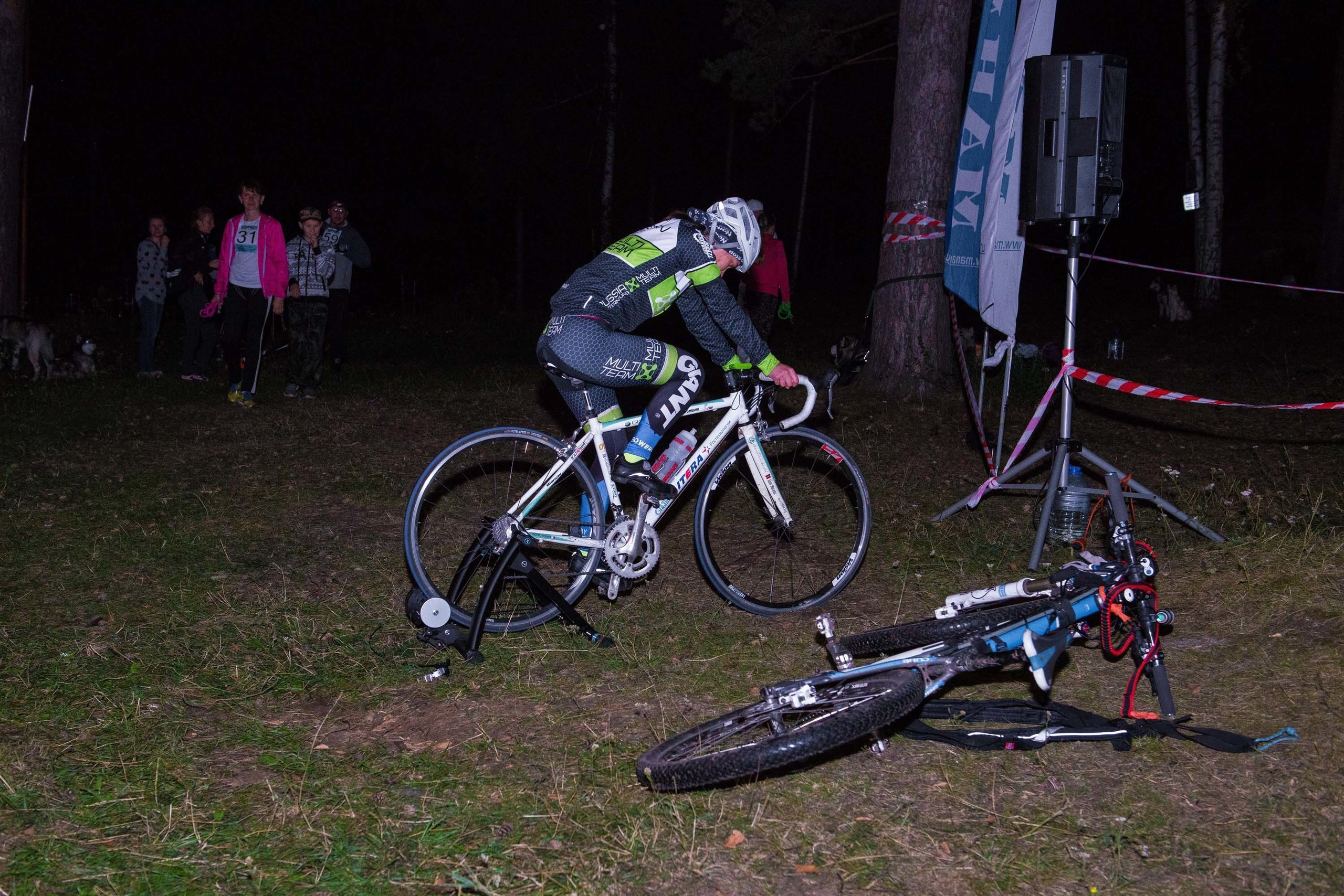Дог-фестиваль 02.09.2017 Уктус Ночной след. Свадебный фотограф на Урале Виктор Соколов