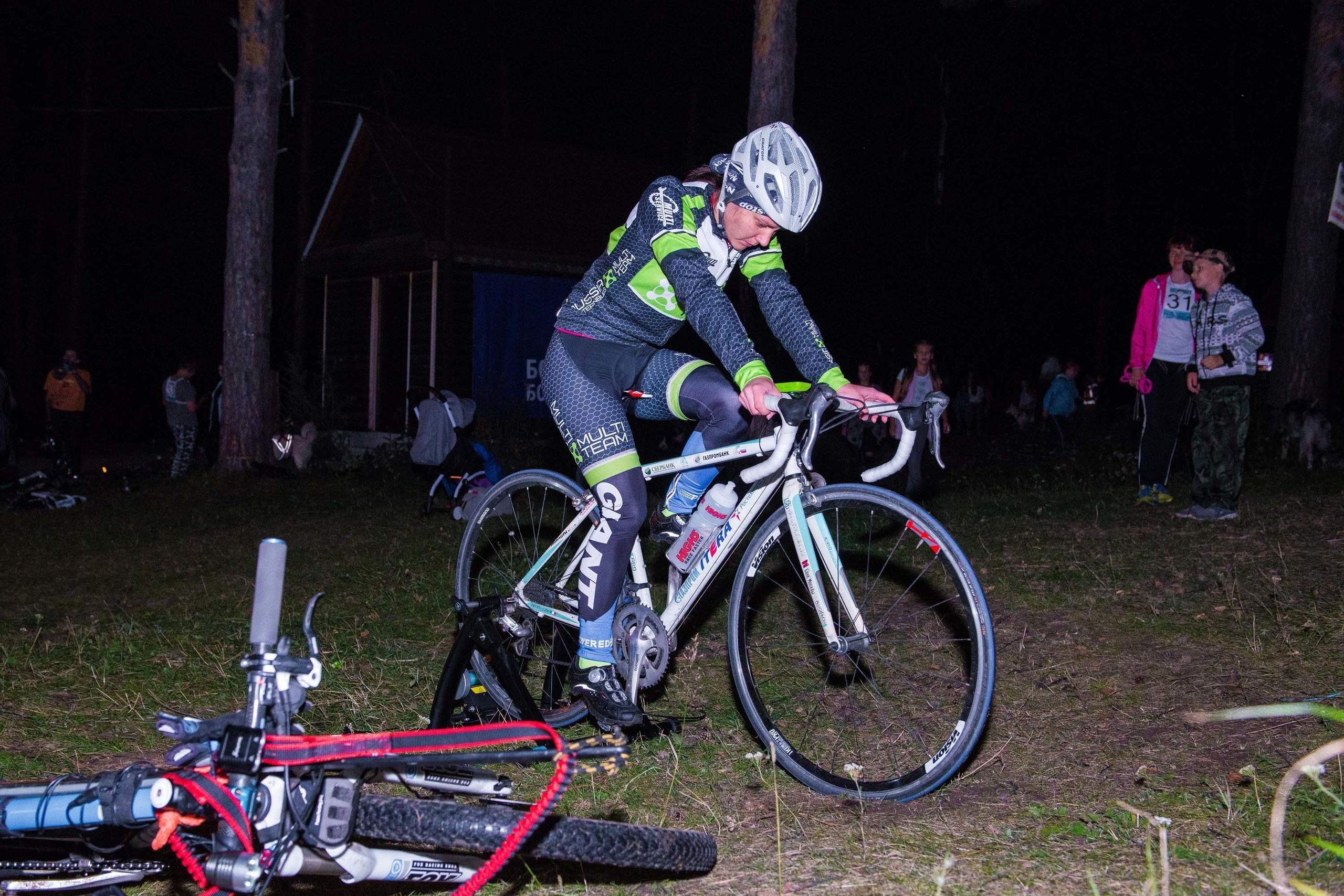 Дог-фестиваль 02.09.2017 Уктус Ночной след. Свадебный фотограф на Урале Виктор Соколов