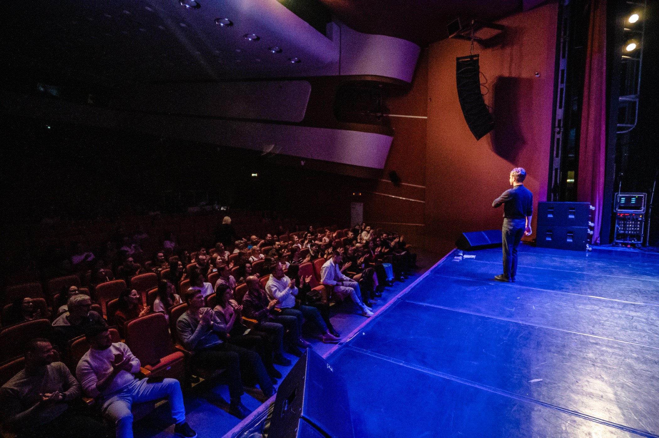 Денис Стельмах Denis Stelmakh Презентация альбома Mayday. Репортажный и концертный фотограф Алексей Патентный в Екатеринбурге