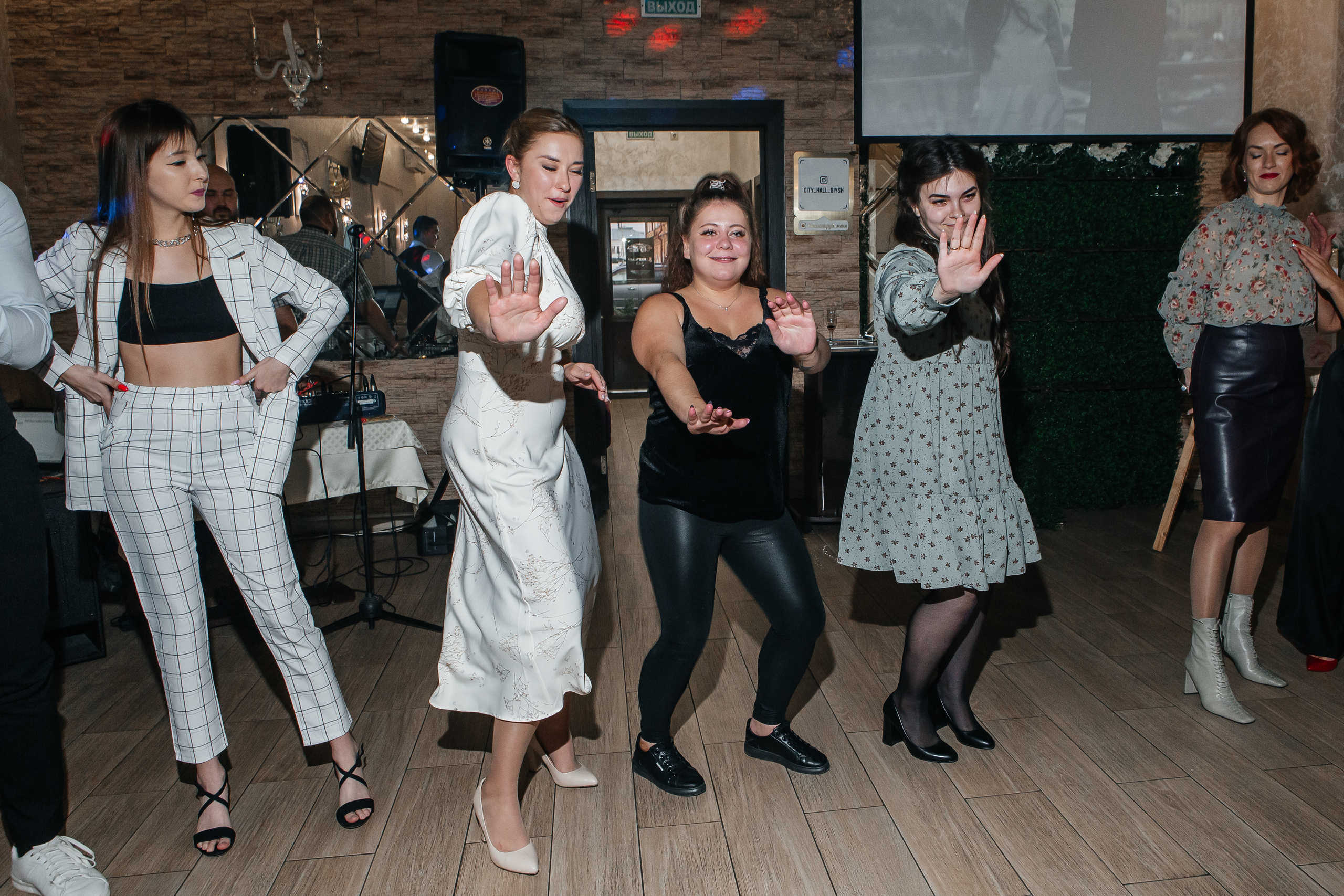 Фотосессия на свадьбу. Дарья Белякова. Свадебный, детский и семейный фотограф в городе Бийск