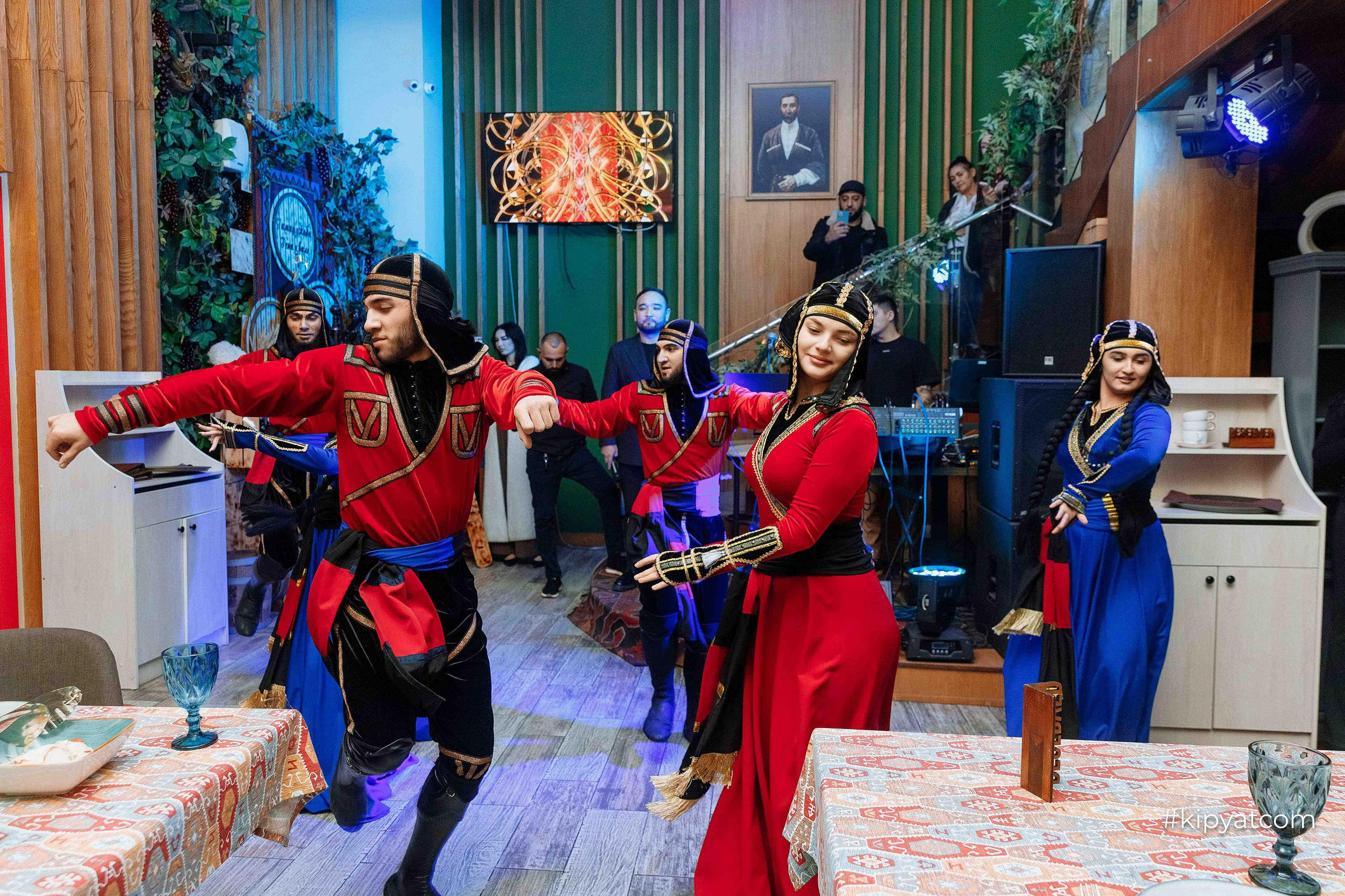 Генацвале By WOK