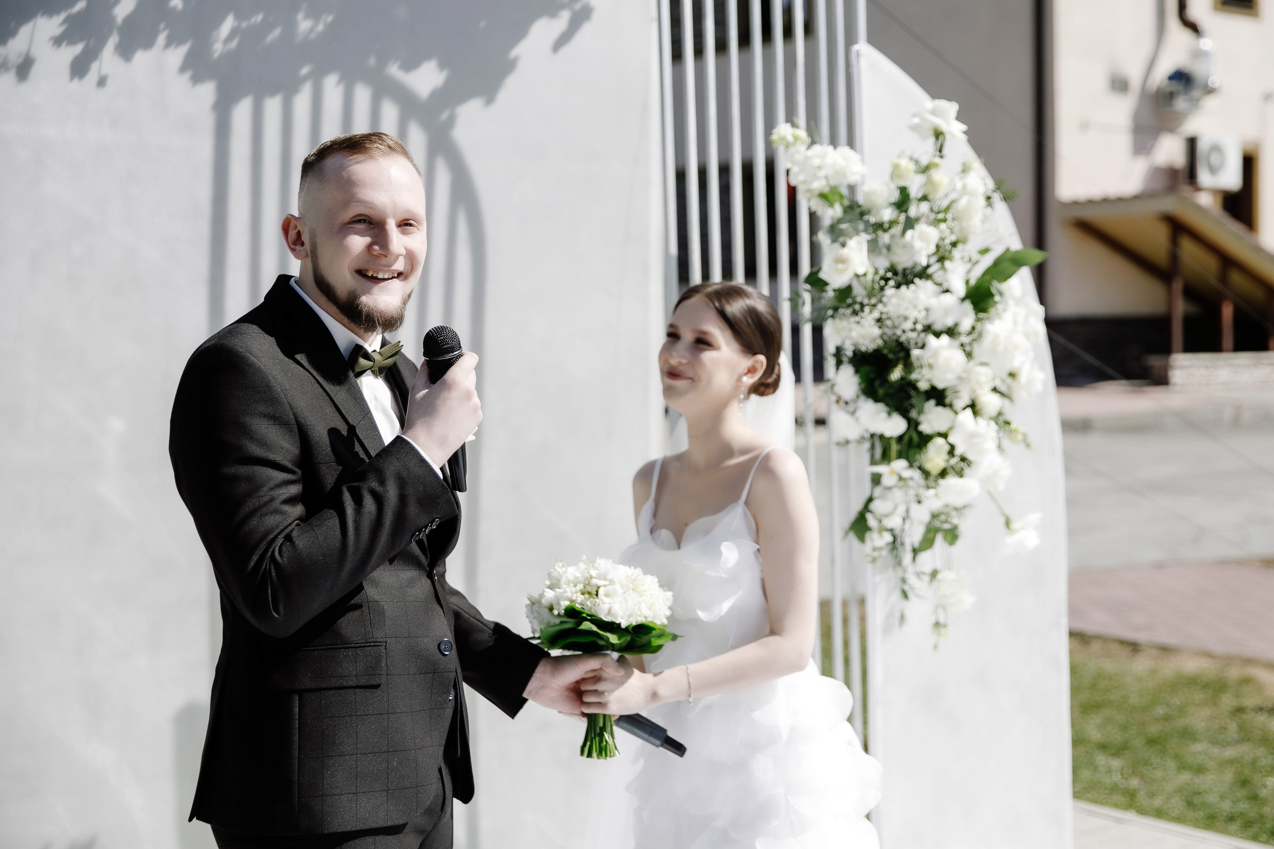 Ганс и Энджи. Главная