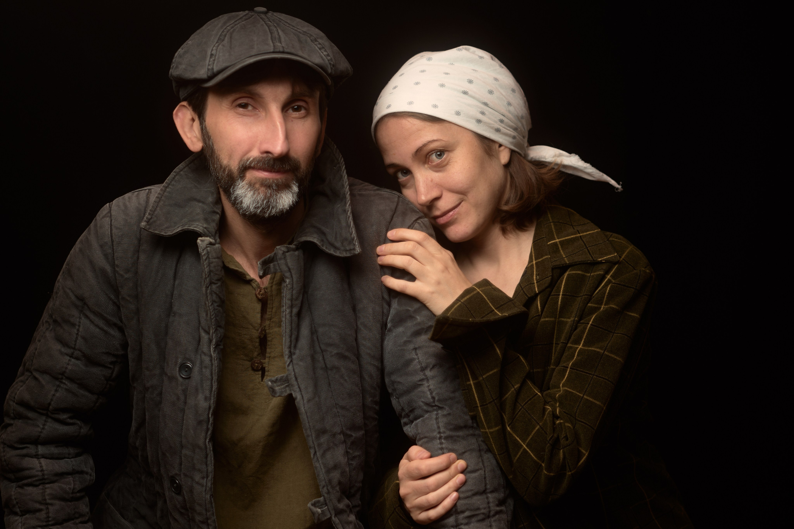 Герои спектакля «Сельские жители» театральной студии «Стихия» под руководством актрисы театра и кино Елены Медведевой. Фотограф Женя Пашкина