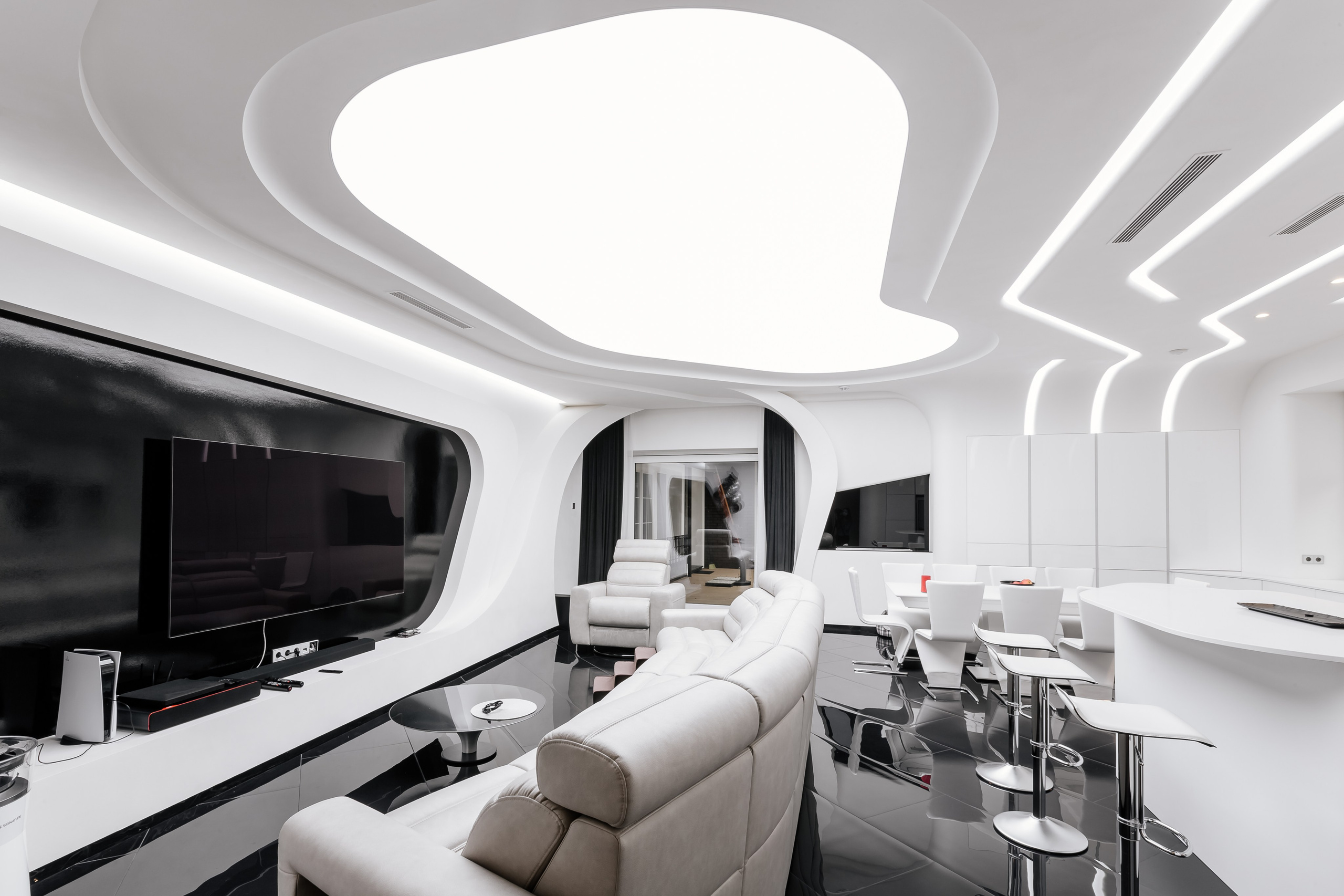 Частный дом остекление Frameless. Профессиональный фотограф Инесса Новикова в Москве