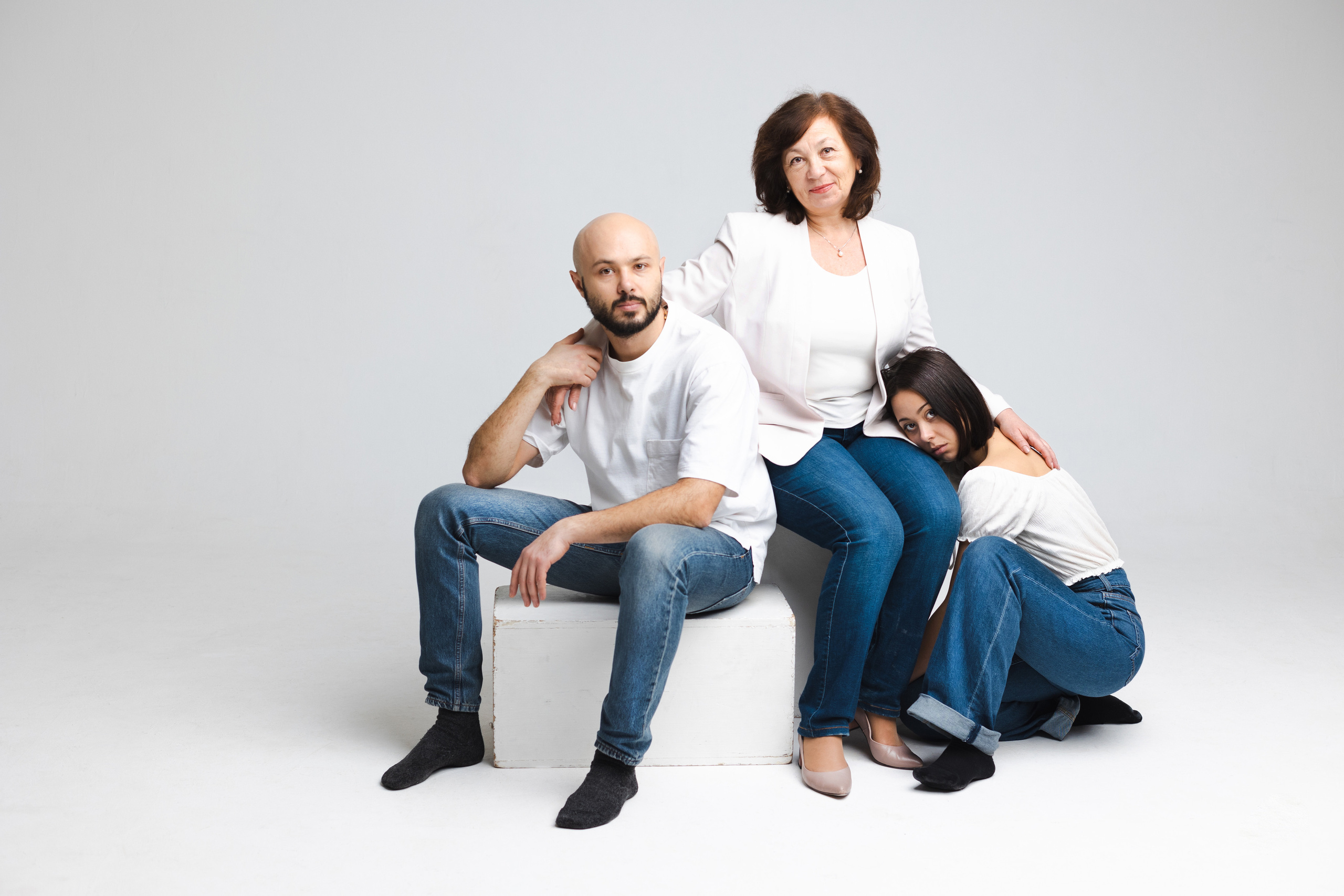 Ася и ее семья. Креатор Ольга Яш